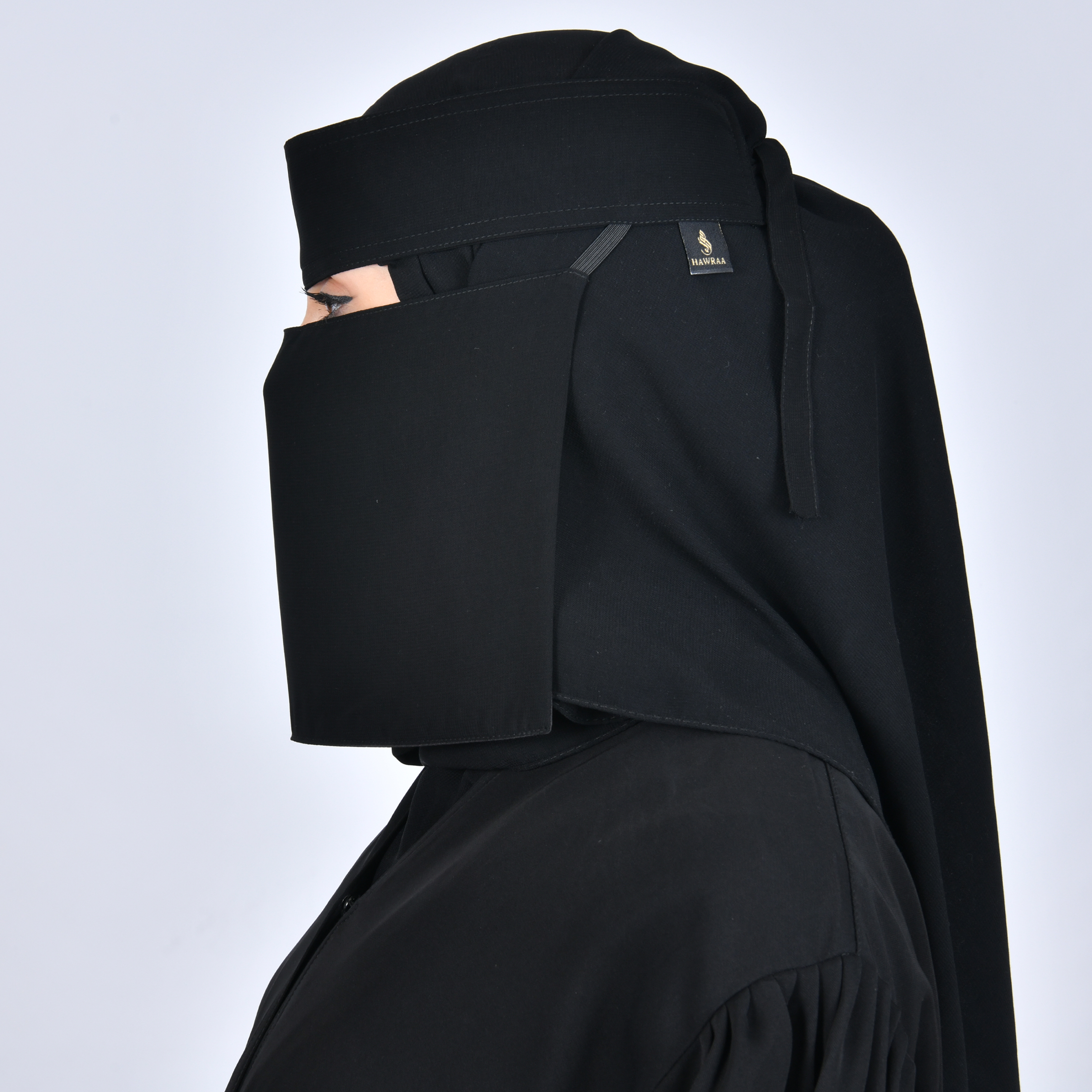  نقاب مطاط مائل ببطانه حرير قصير 