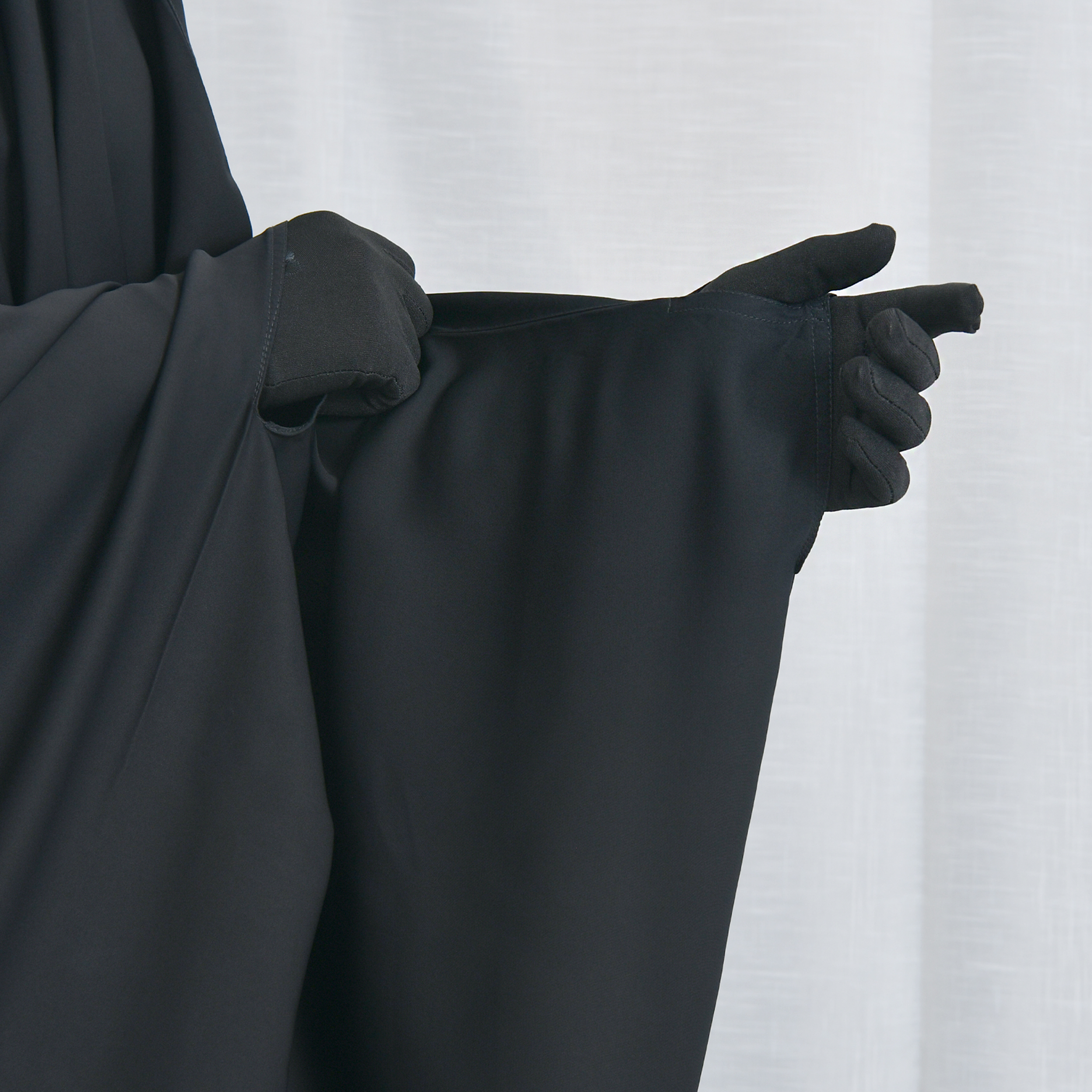  عباية راس لف خبانة من الوسط بقصة بشت بكم بفتحة اصبع 