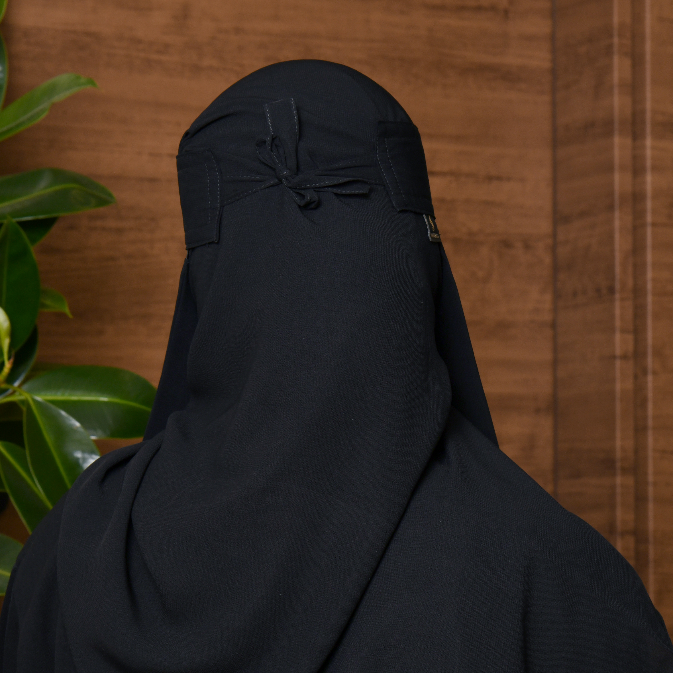  نقابات فخمه قصيرة - متجر عبايات حوراء 