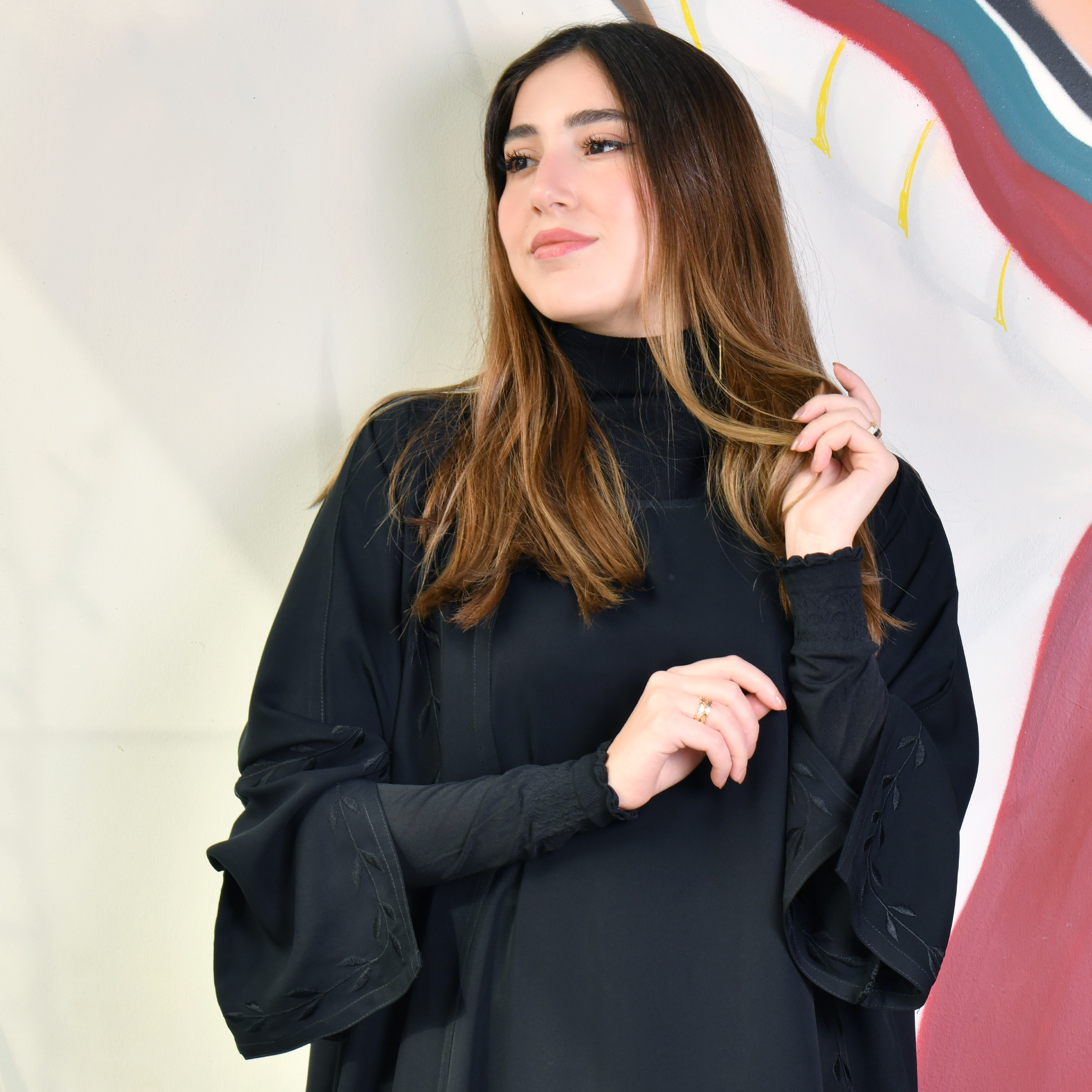  أكمام طويلة استرتش باللون الأسود 