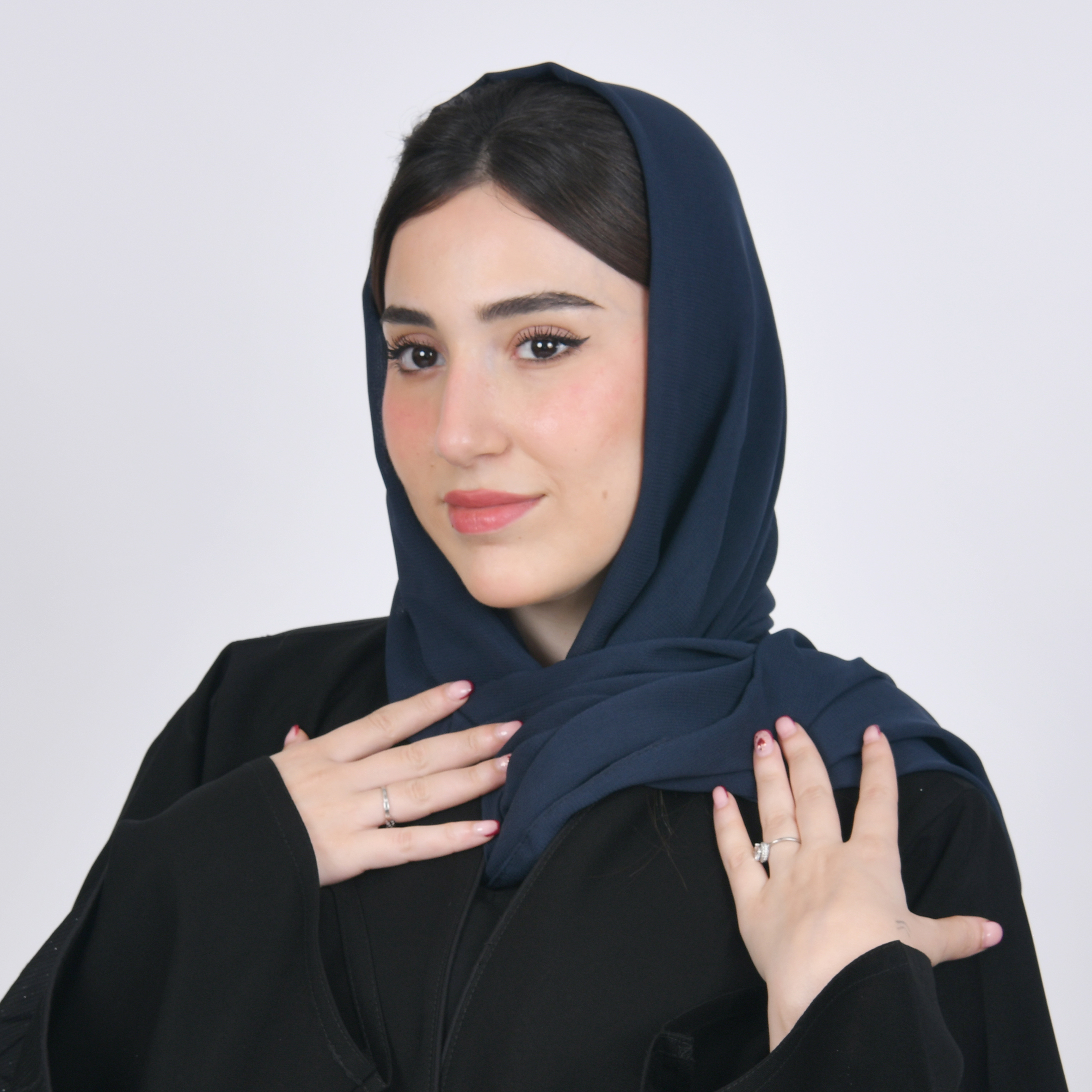  طرحه حرير كحلي  