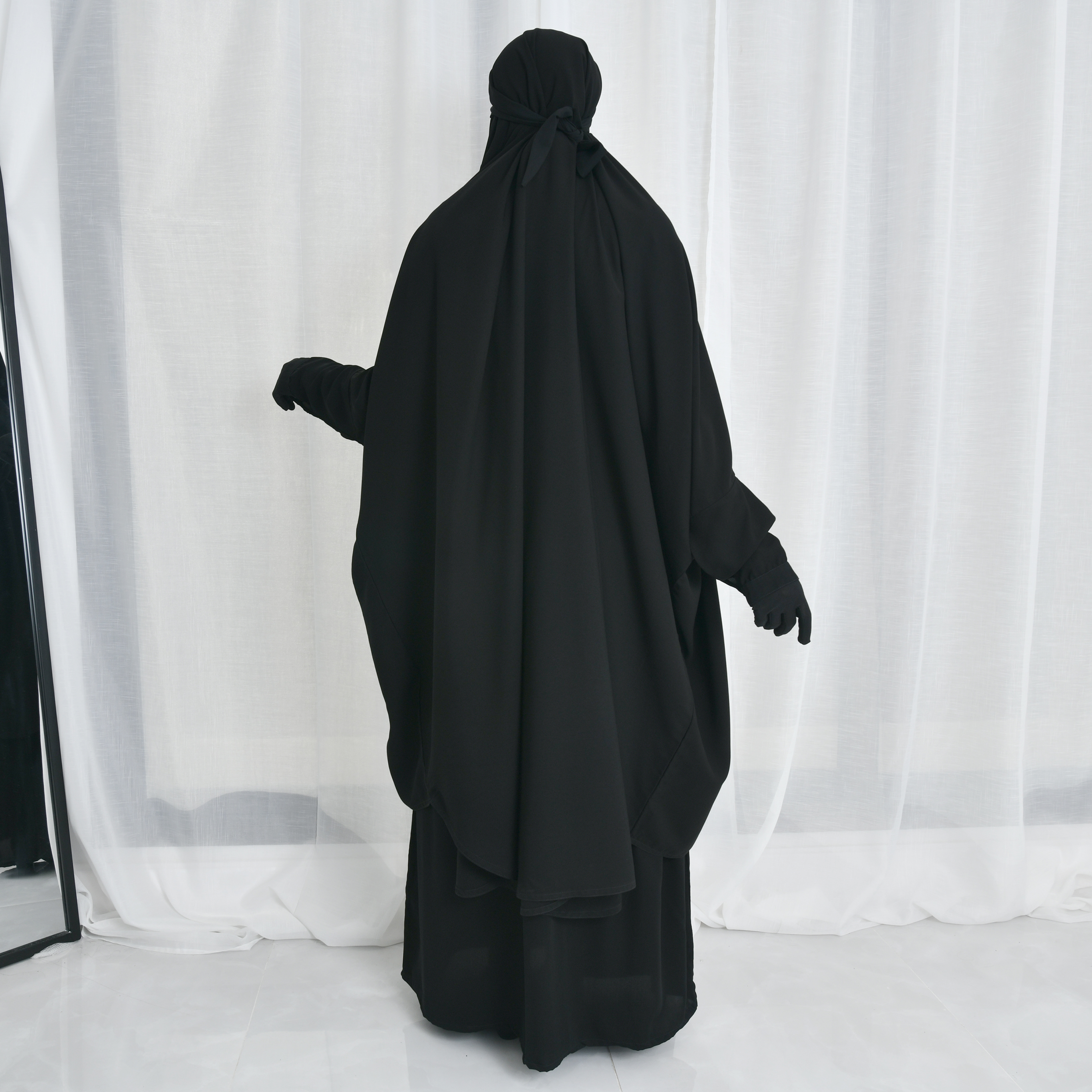  خمار بقطعتين عملي ومريح 