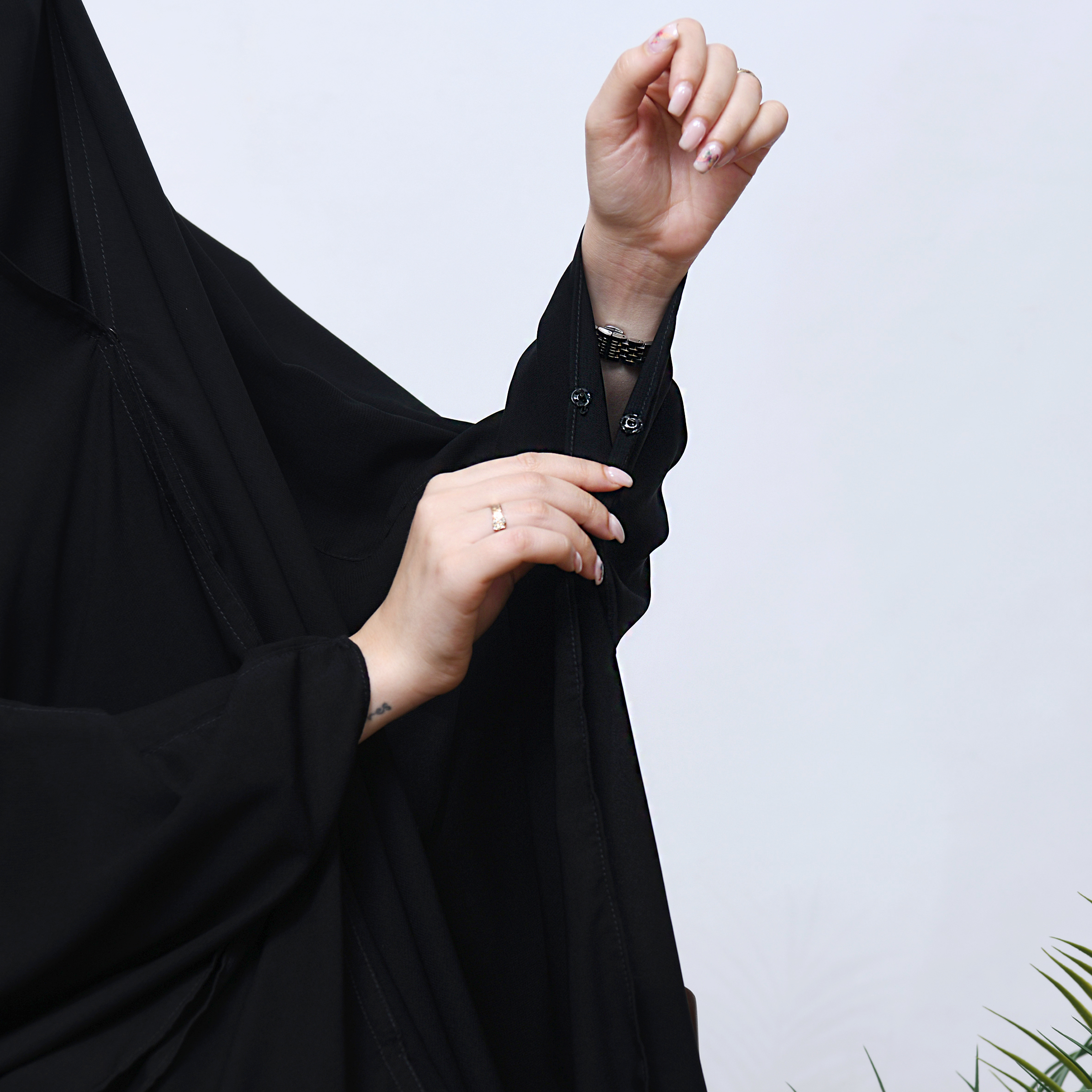  خمار الدانة موديل فراشة بطقطق اغلاق ومطاط تثبيت للرأس  
