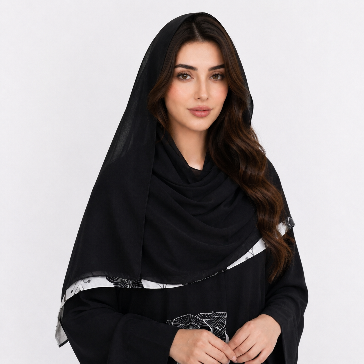  عباية لف نسائية بطبعة ورود سفلية 