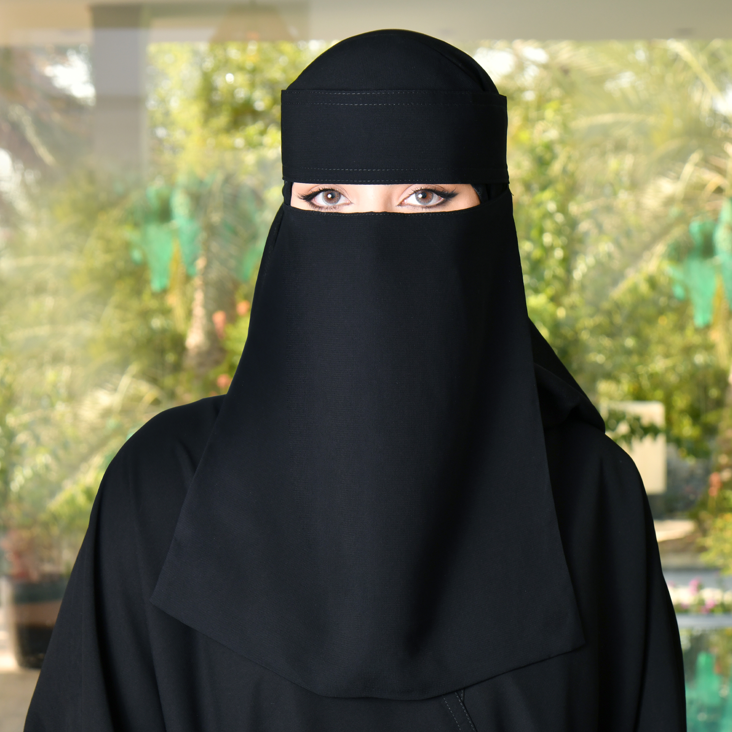  نقاب طويل بمطاطين ولاصق مع لوقو 
