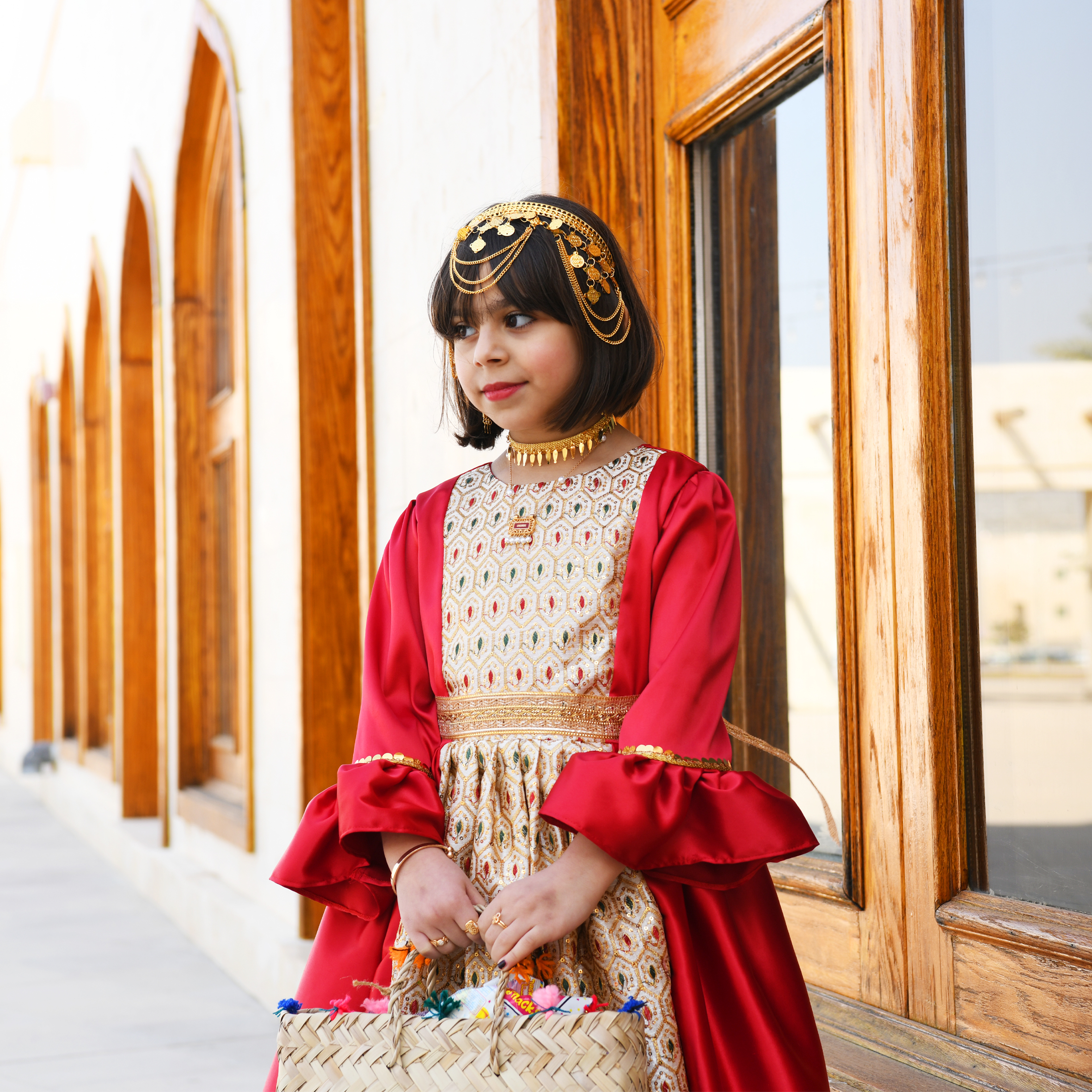  فستان زاهية 