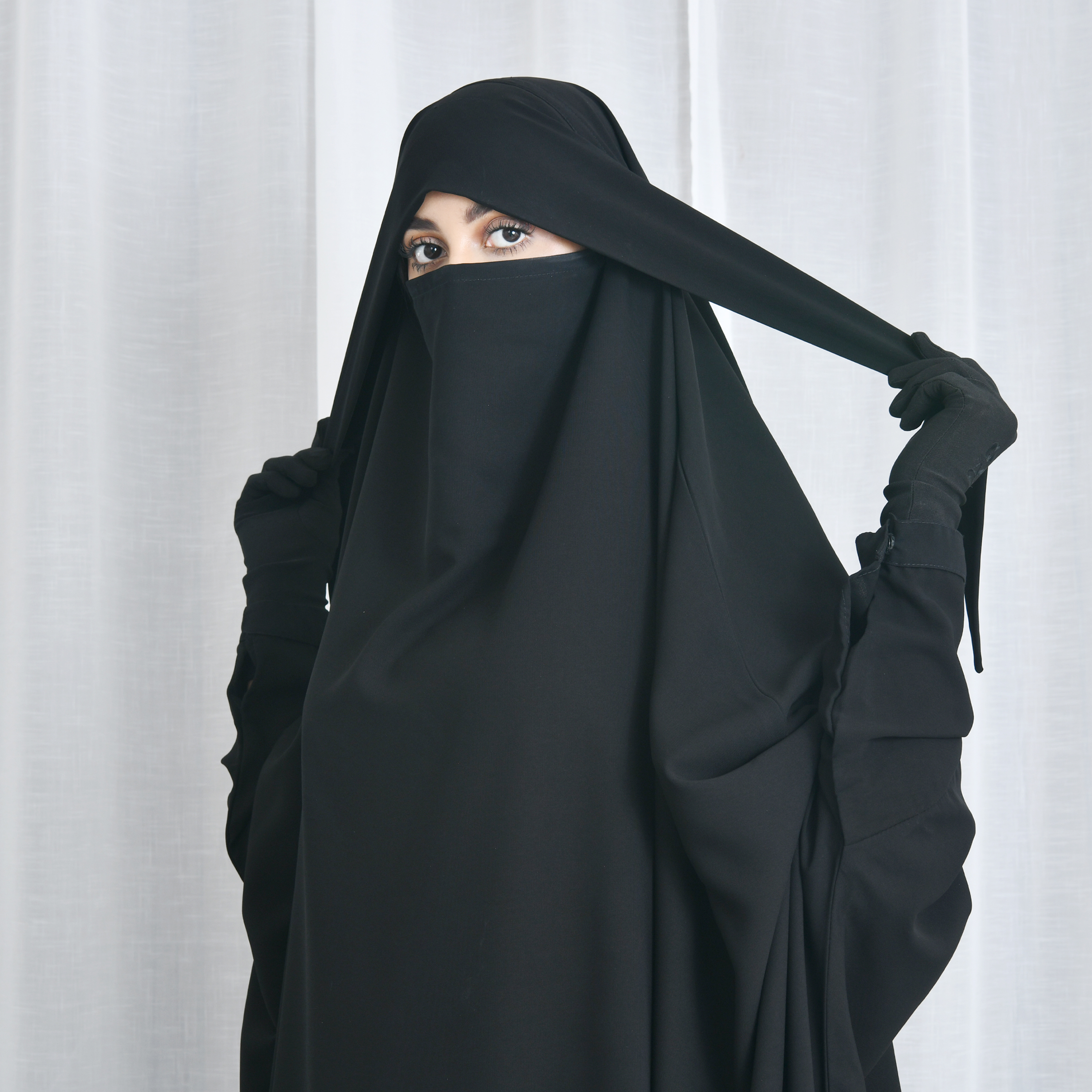  خمار بقطعتين عملي وواسع 