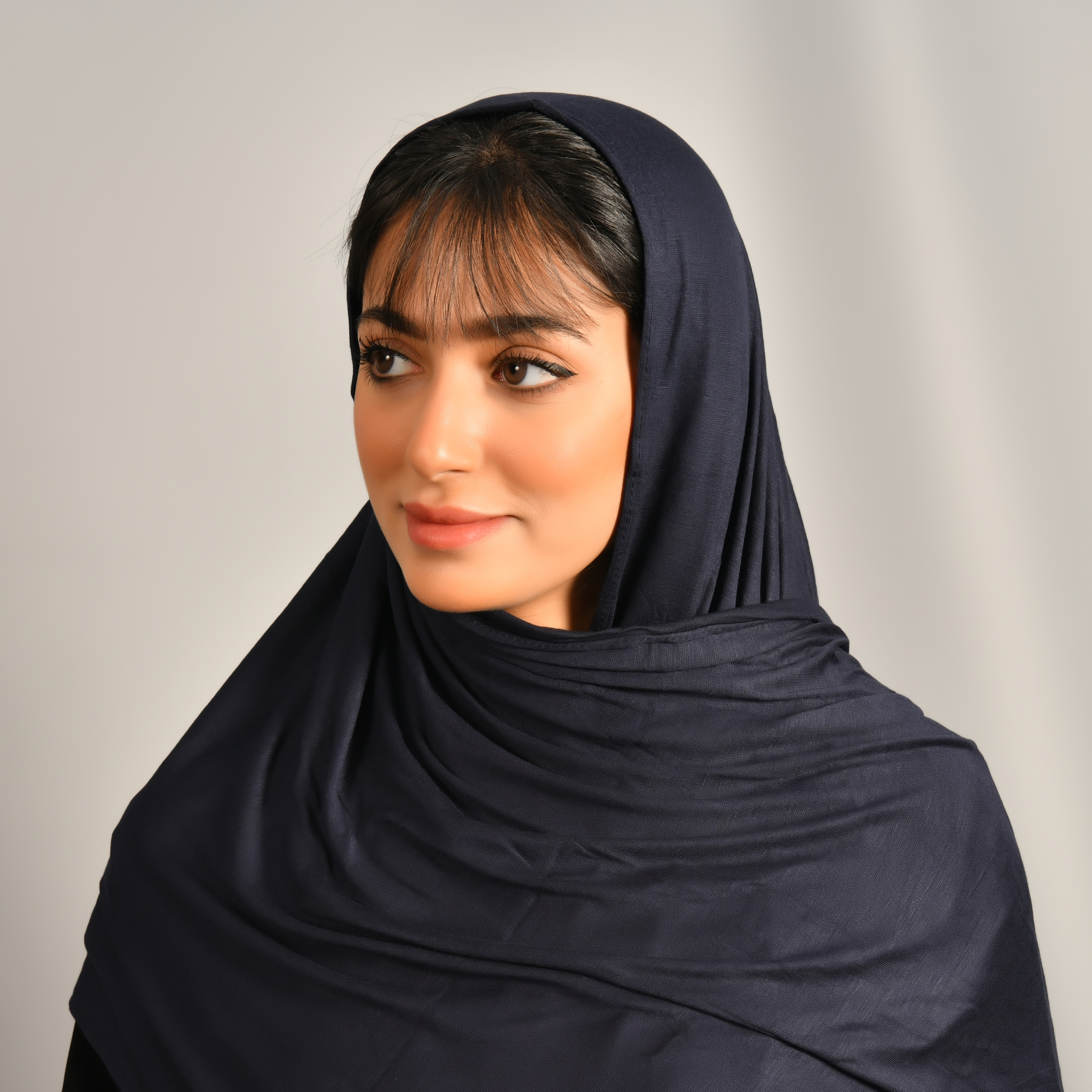  طرحه قطنية بلون  كحلي 