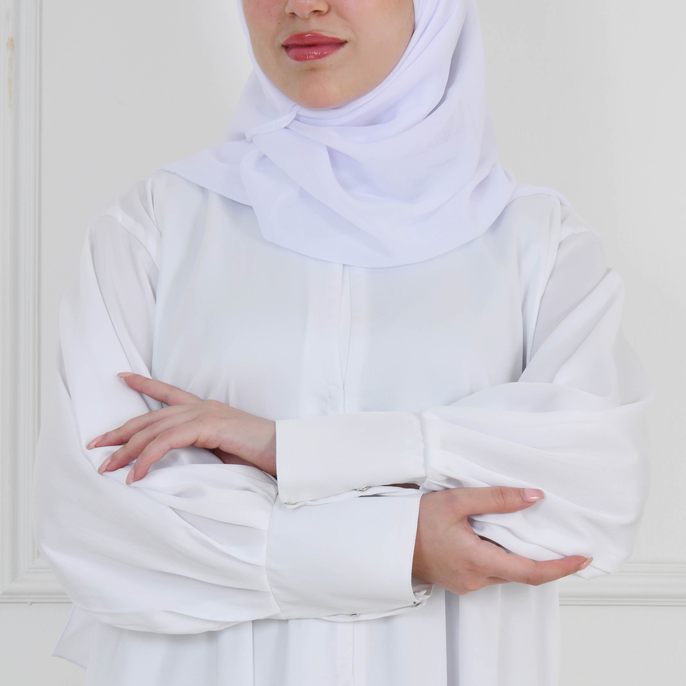  عباية  الحج والعمرة كتف ربع كلوش مغلقة بطقطق بأكمام ضيقة عملية مع بدلة طقم  
