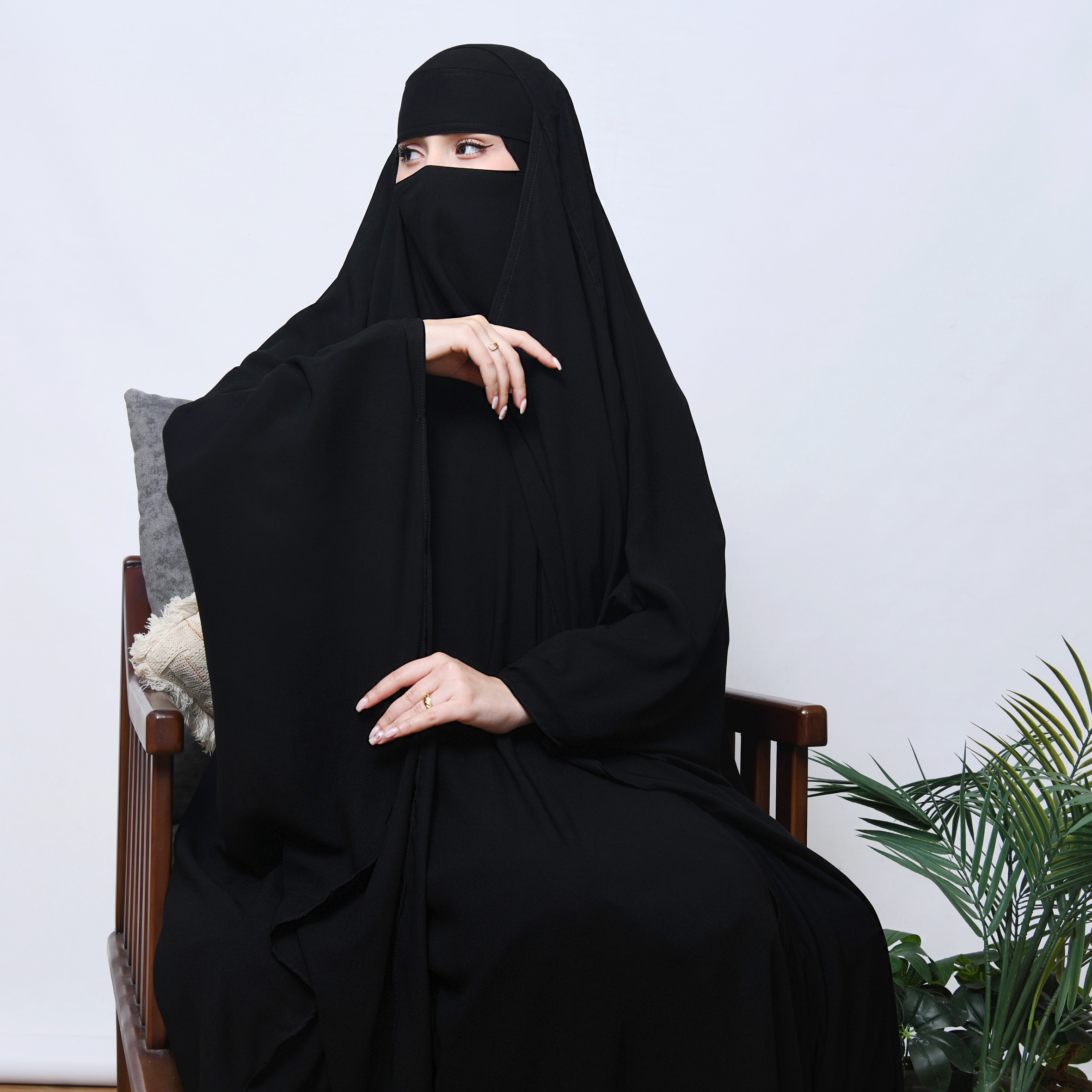  خمار الدانة موديل فراشة بطقطق اغلاق ومطاط تثبيت للرأس  