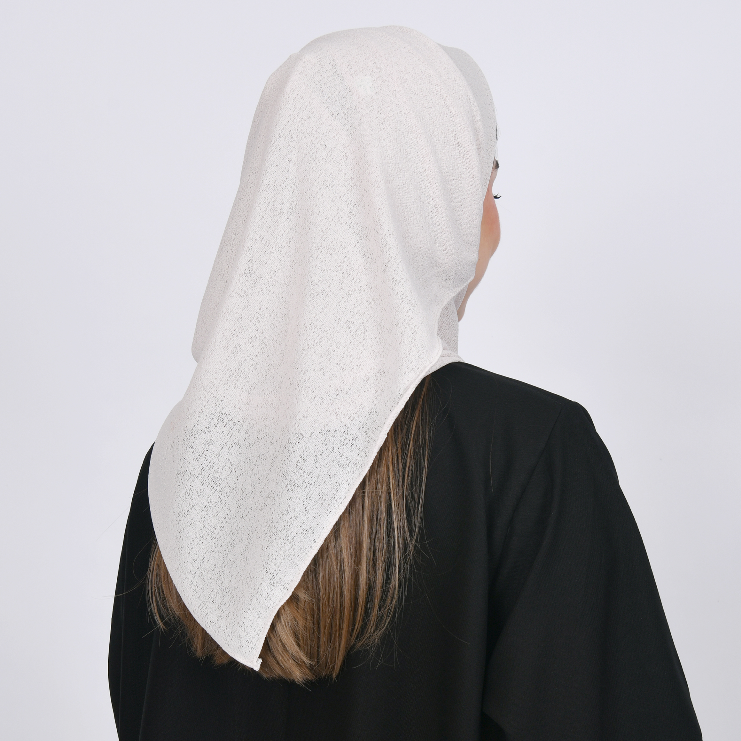  طرحه شاش بلون أبيض  