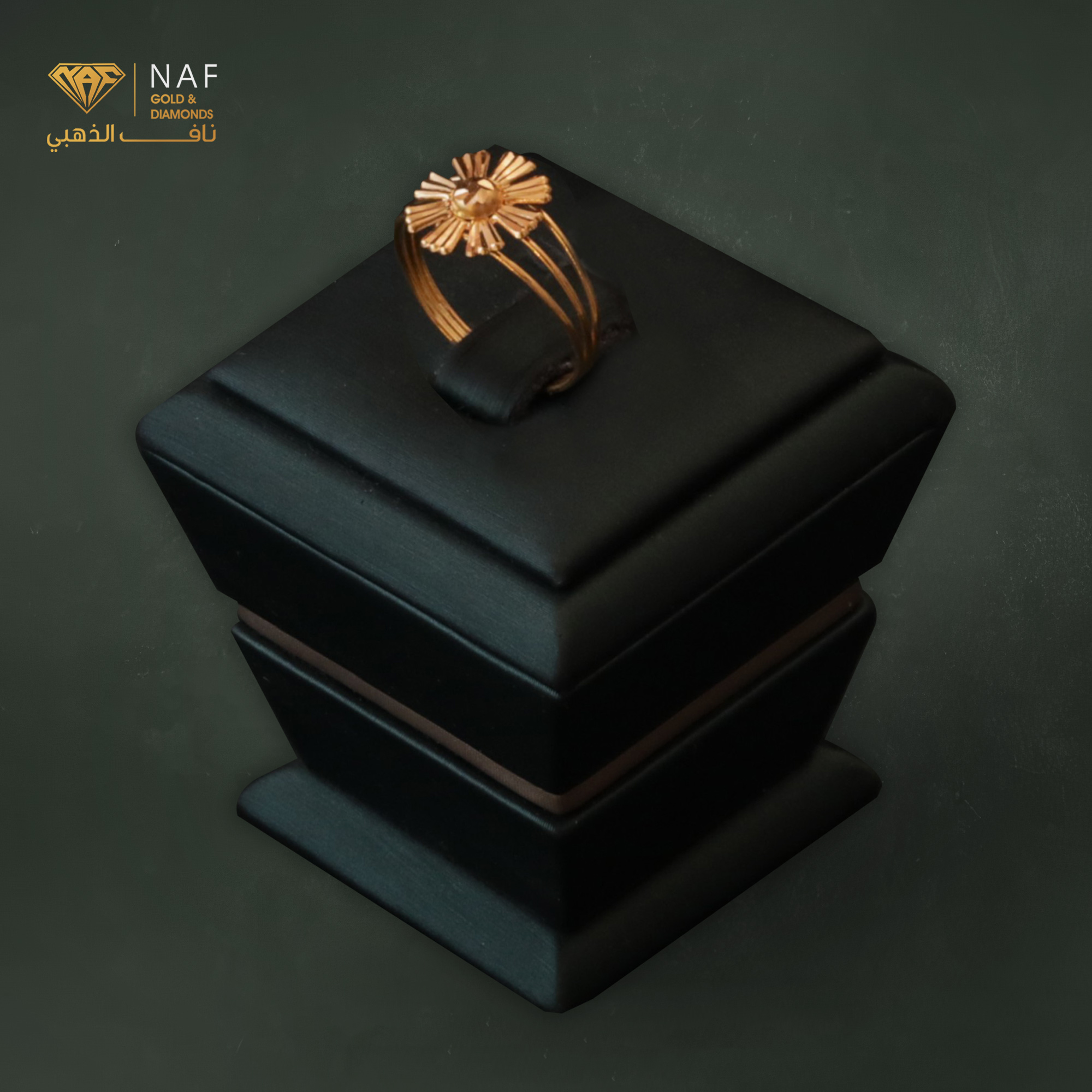 خاتم ذهب عيار 21 الوزن 1.66 تقريبا