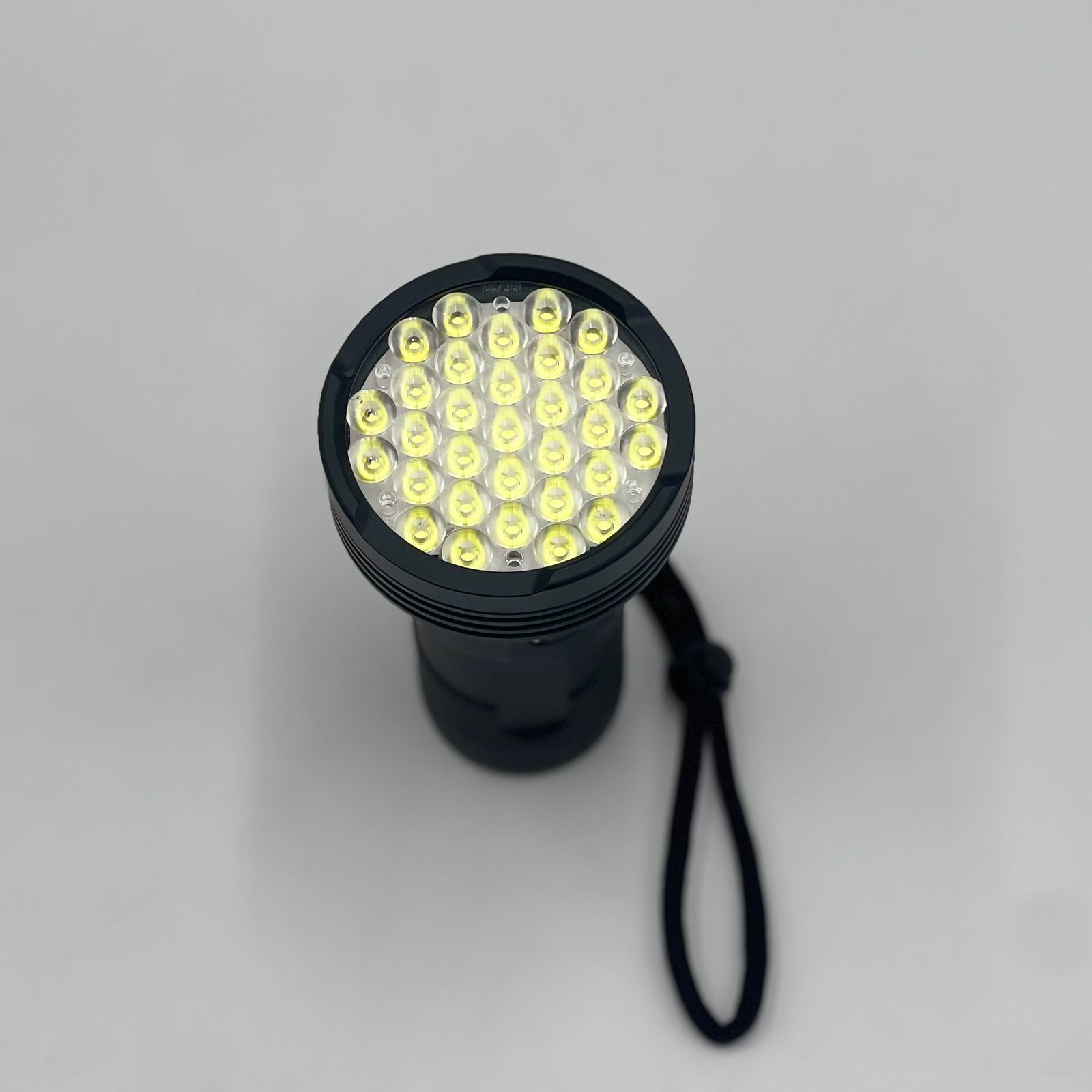  كشاف فايكنق Viking (31 عدسة) 
