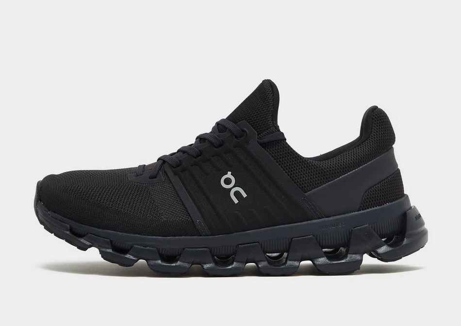 on-running-on-cloud-swift-full-black
