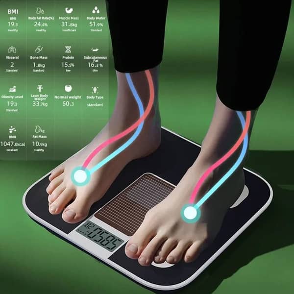 iStep- ميزان رقمي يعمل بالطاقة الشمسية CF539BLE- أسود