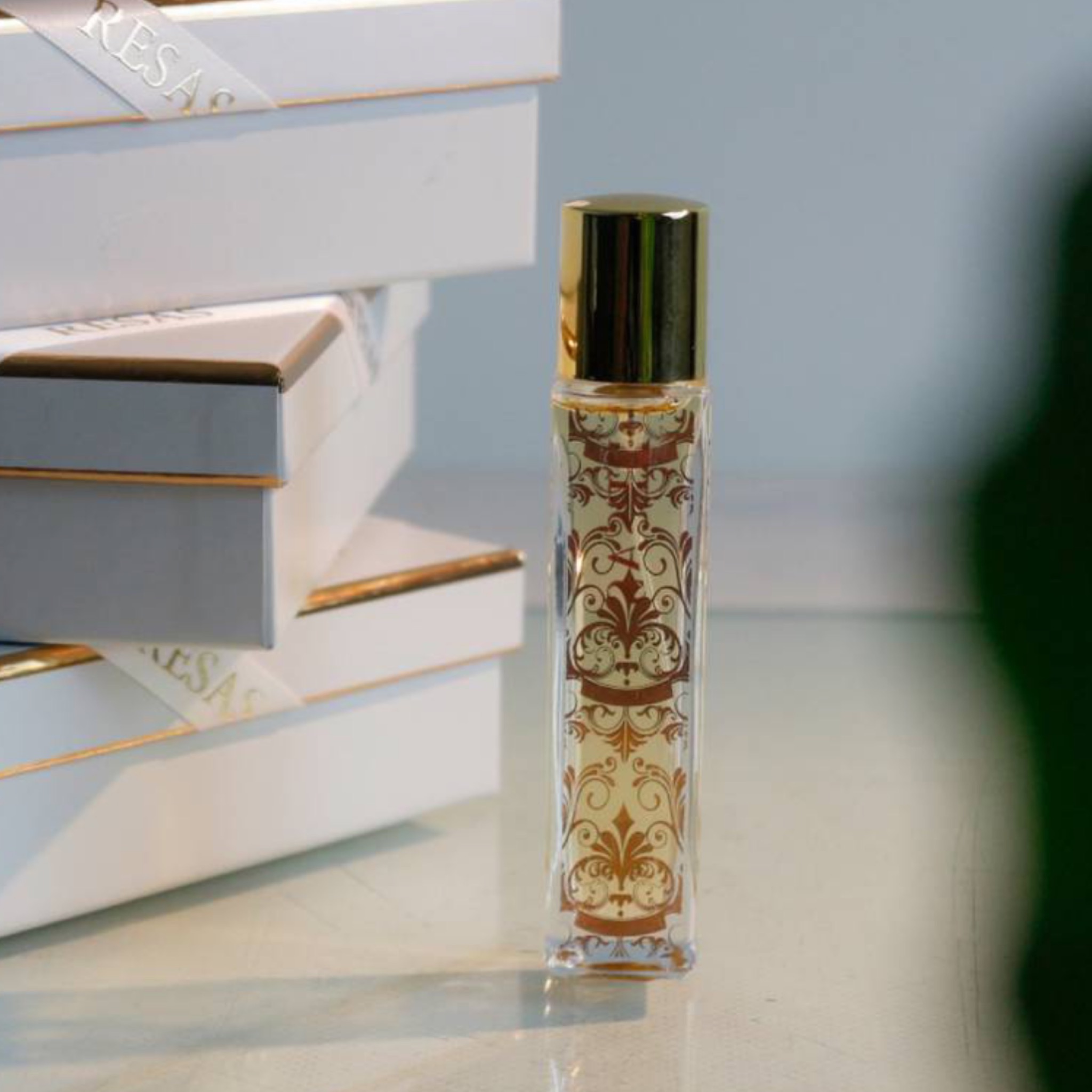 عطر كوكو شانيل الأصلي