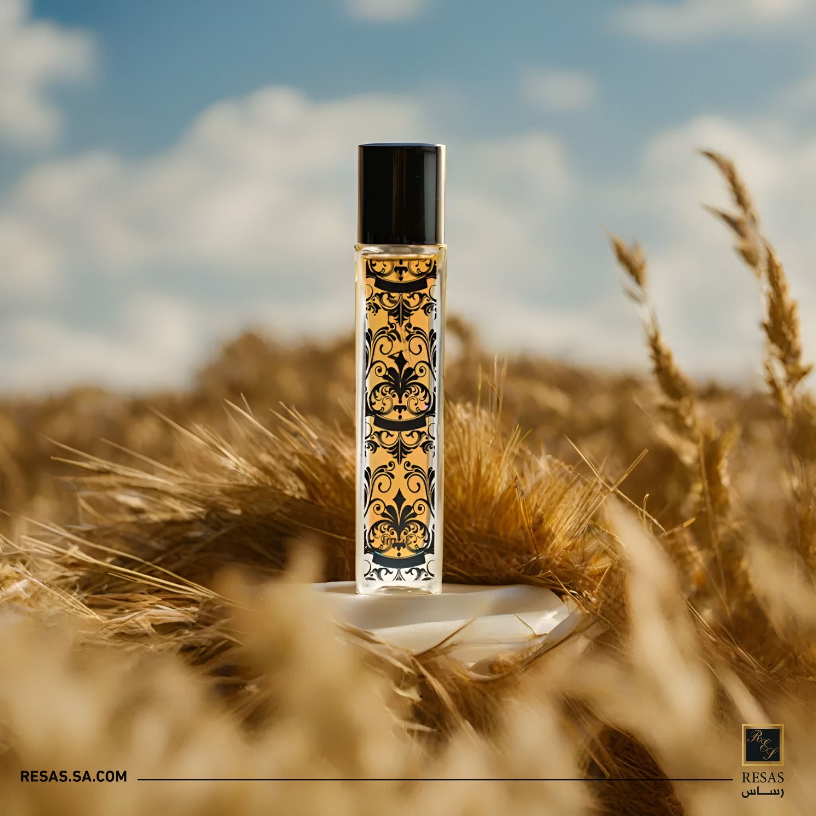 عطر فلورا