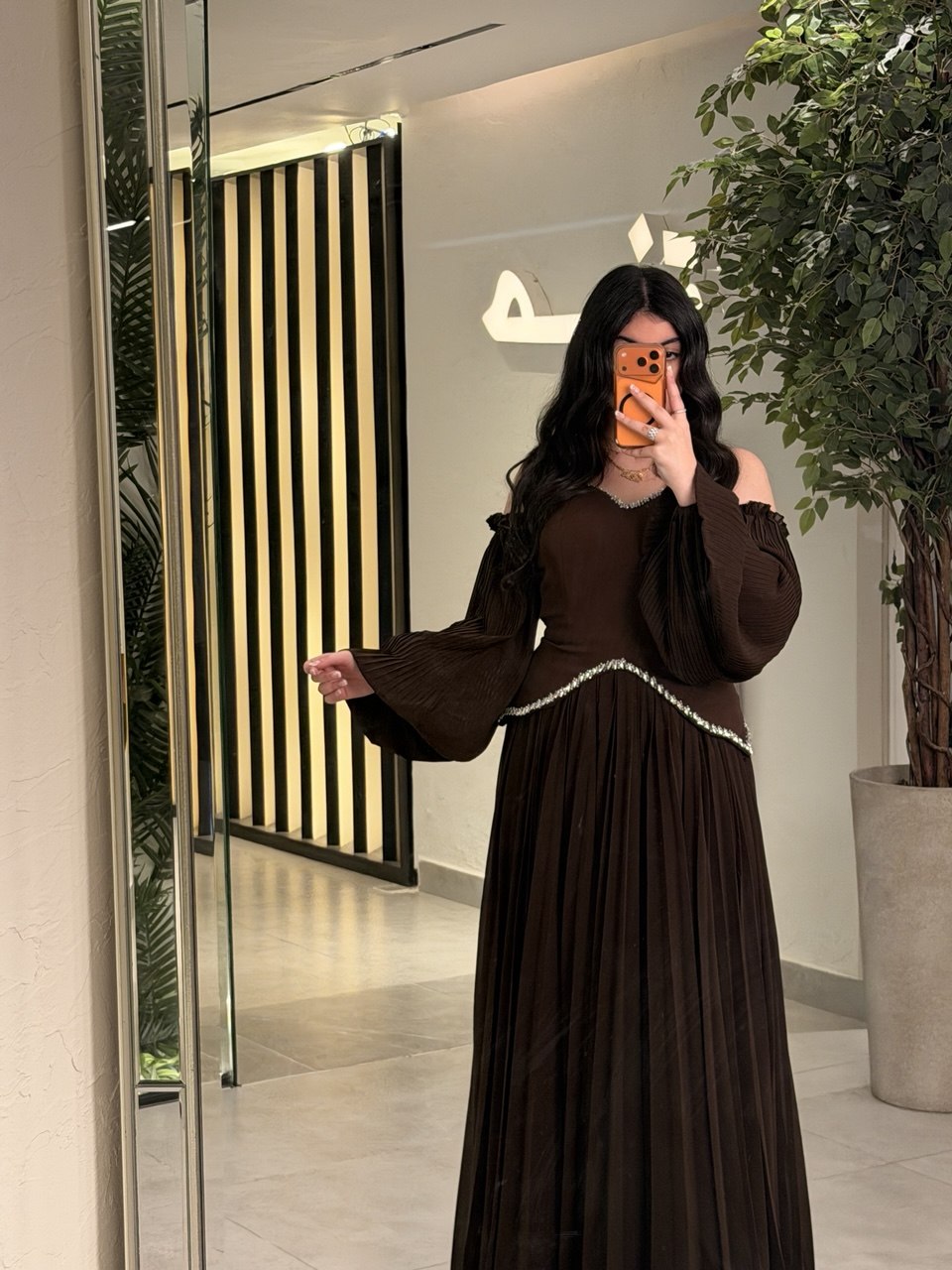 فستان بني كورسية كلوش بكم خارجي 