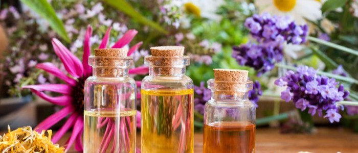 زيوت عطرية طبيعية - Natural essential oils