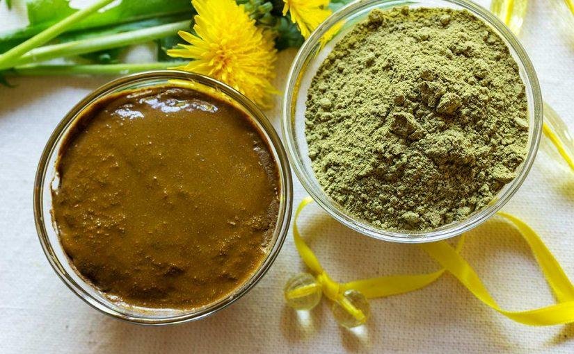 Natural henna in a glass bowl