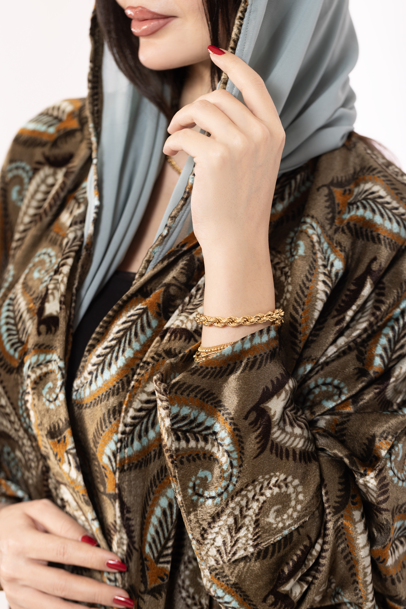  Celestial Feather Abaya 