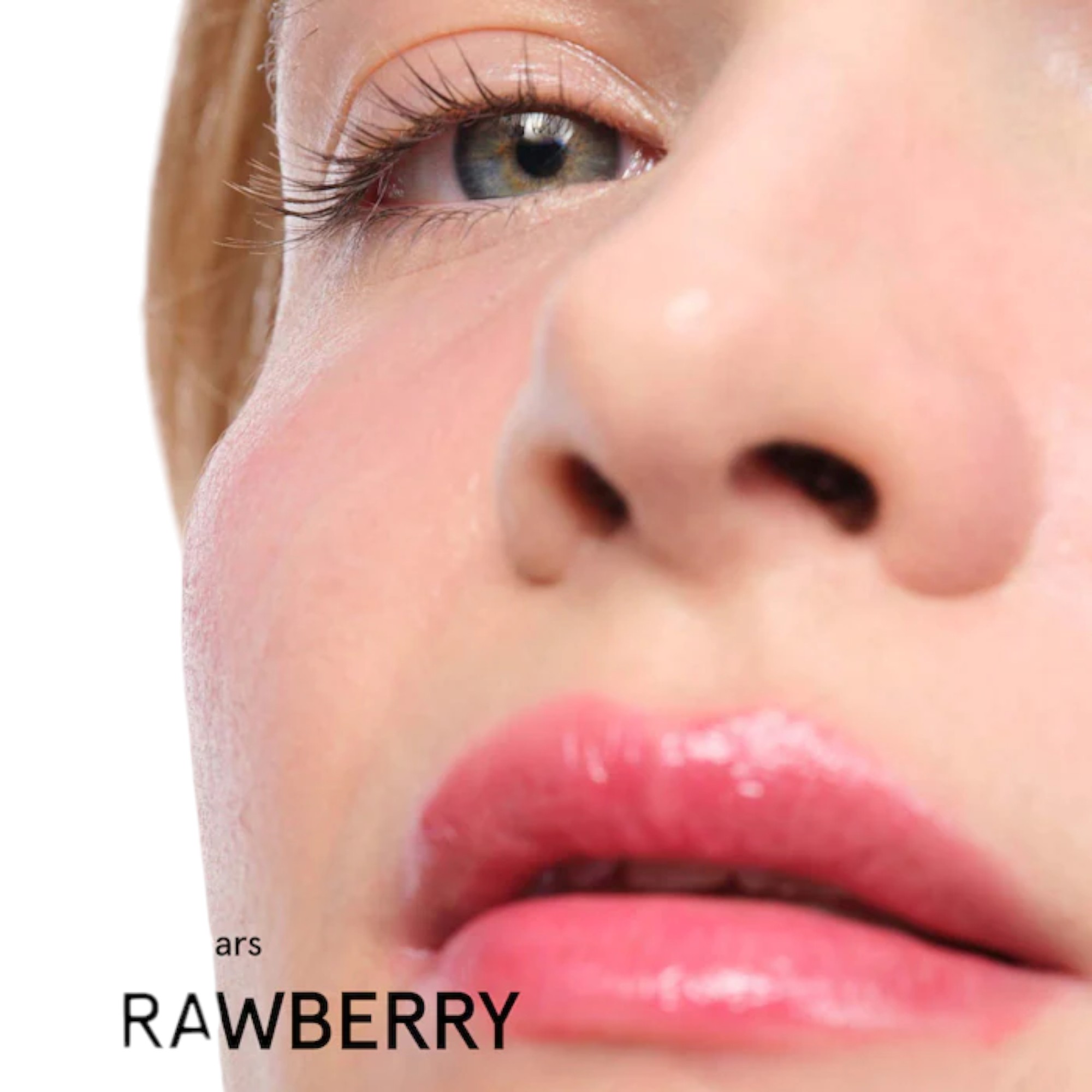  Glossier Balm Dotcom  