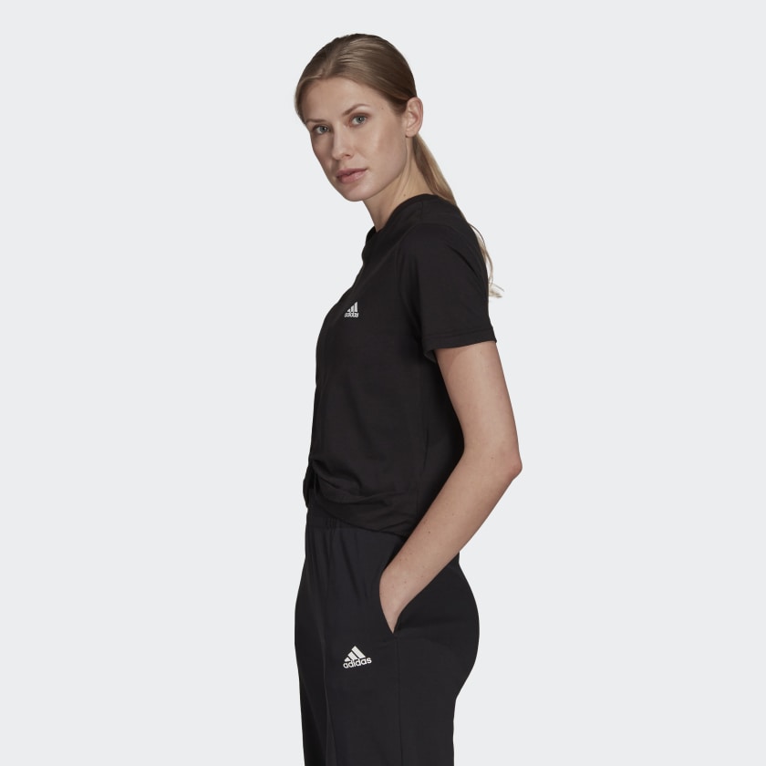 ESSENTIALS COMFORT TEE