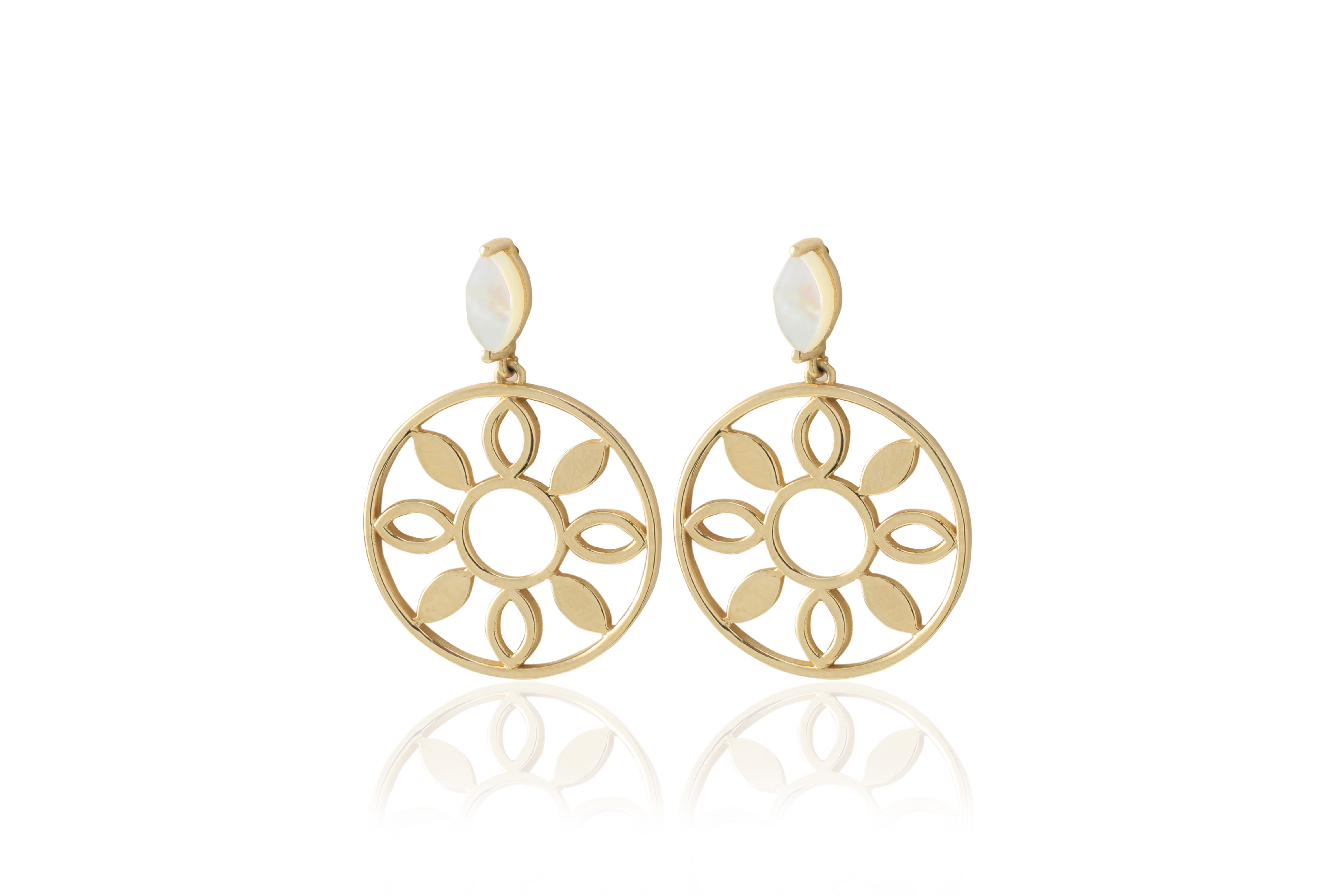 Beautiful gold earrings - jewelry store Jawaher