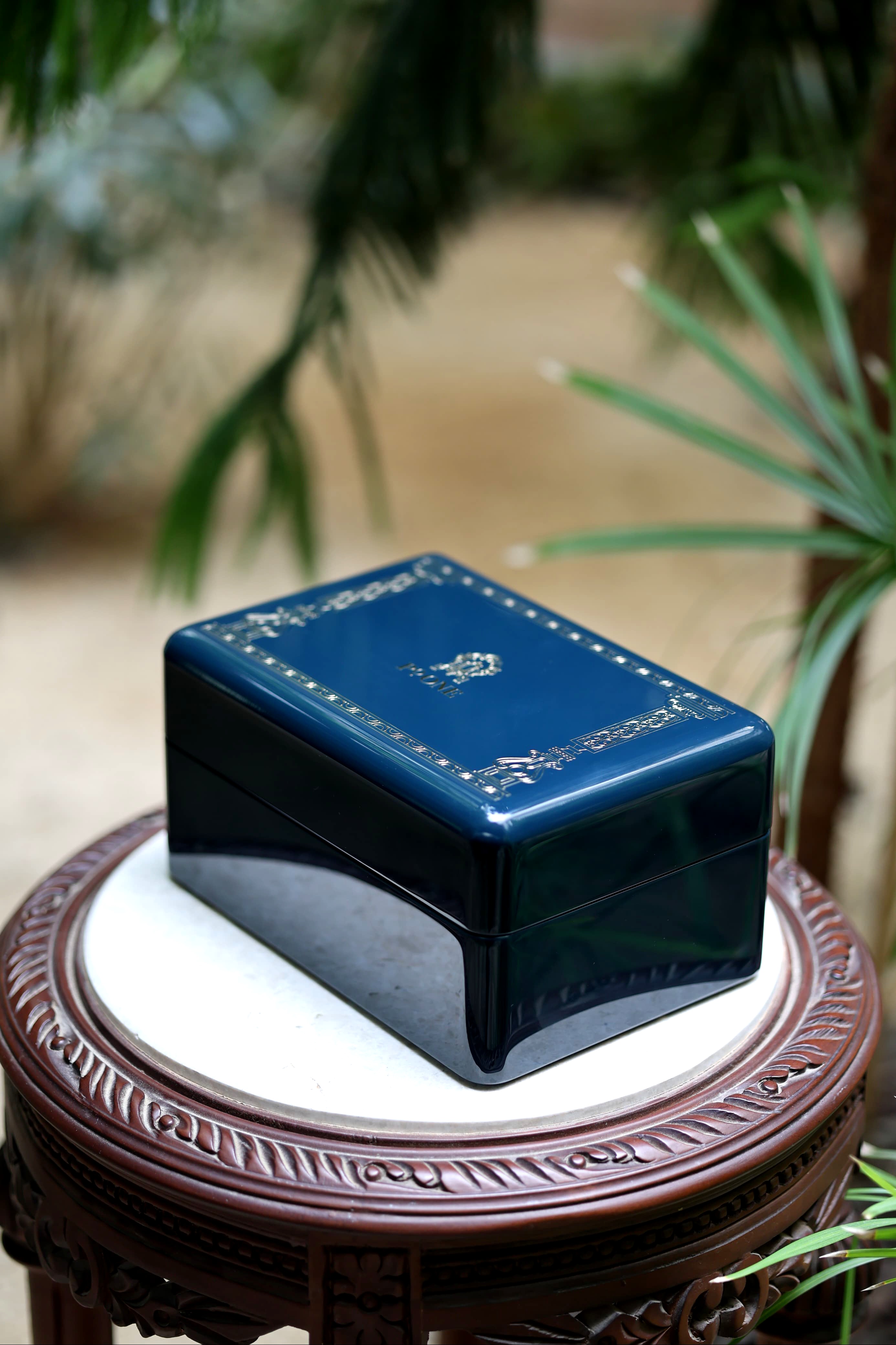  صندوق فاخر كحلي من بي أو ون | Luxury Navy Blue Box By Po ONE 