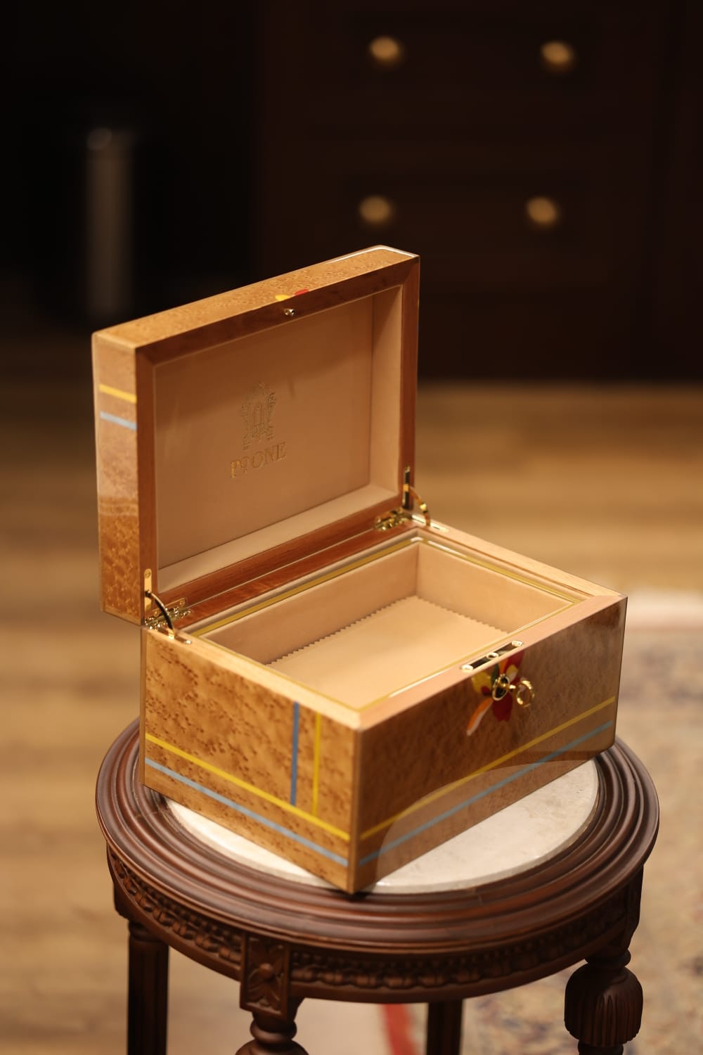  صندوق فاخر الخيل من بي أو ون | The Horse Luxury Box by Po ONE 