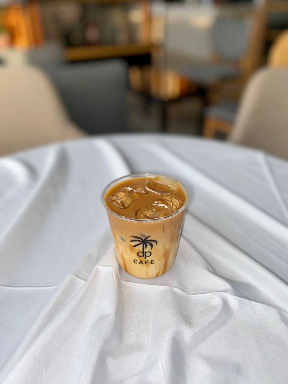 وايت موكا بارد