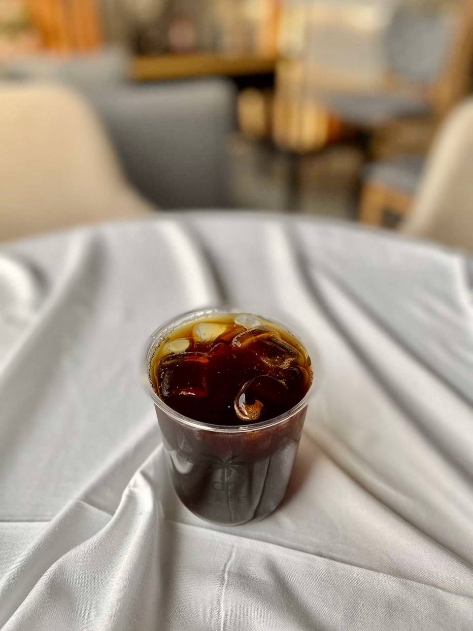 قهوه بارده مقطره