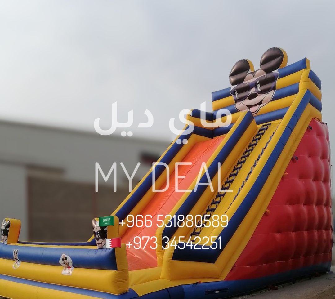 زحليقة هوائية مزدوجة مع سلمين بتصميم ميكي ماوس وجدار أمامي – متعة ضخمة للأطفال (11×6×10 م)