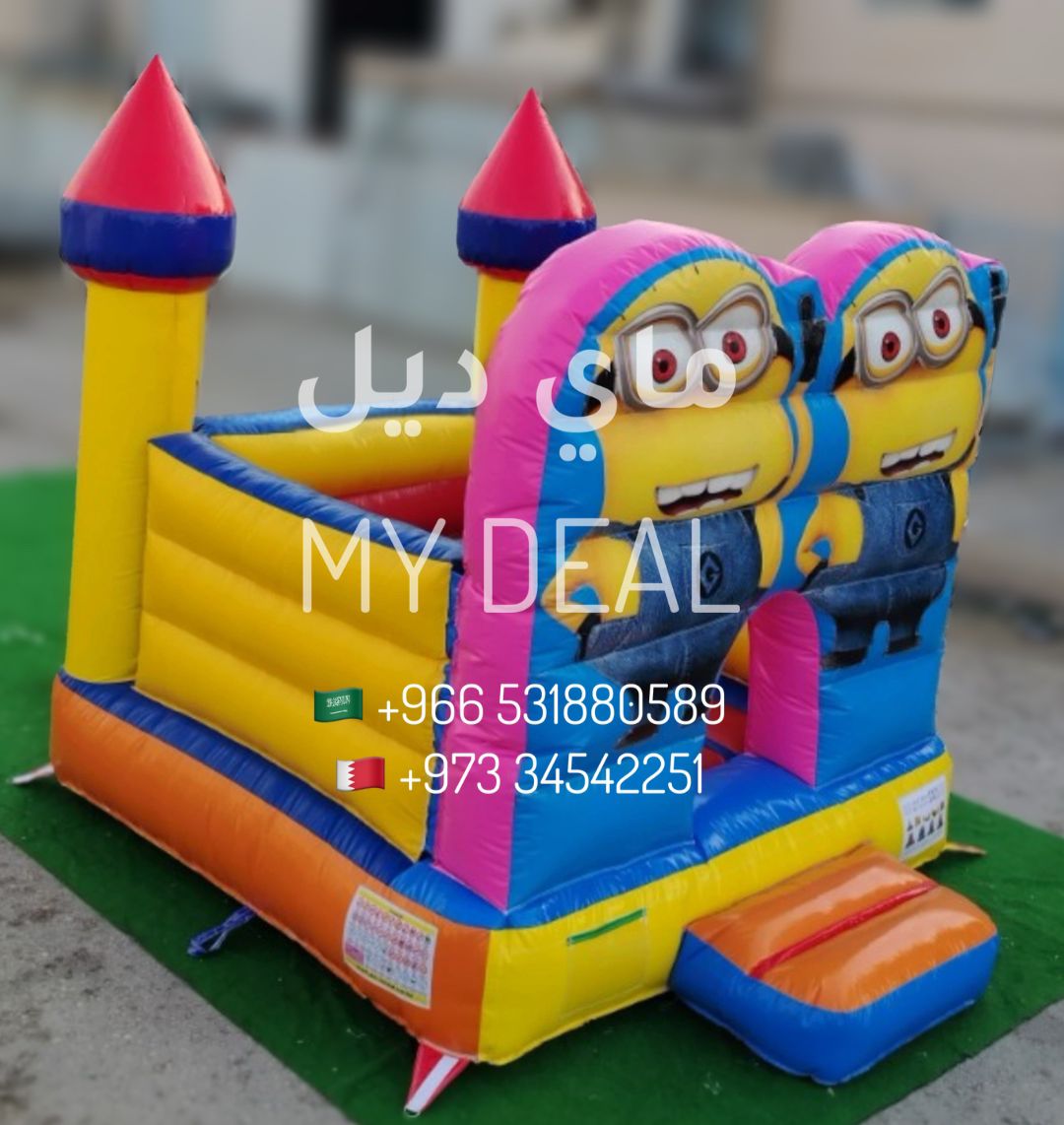 إيجار نطيطة هوائية مينيونز بشخصية كبيرة مع مدخل ودرج 3.50*3*3 متر