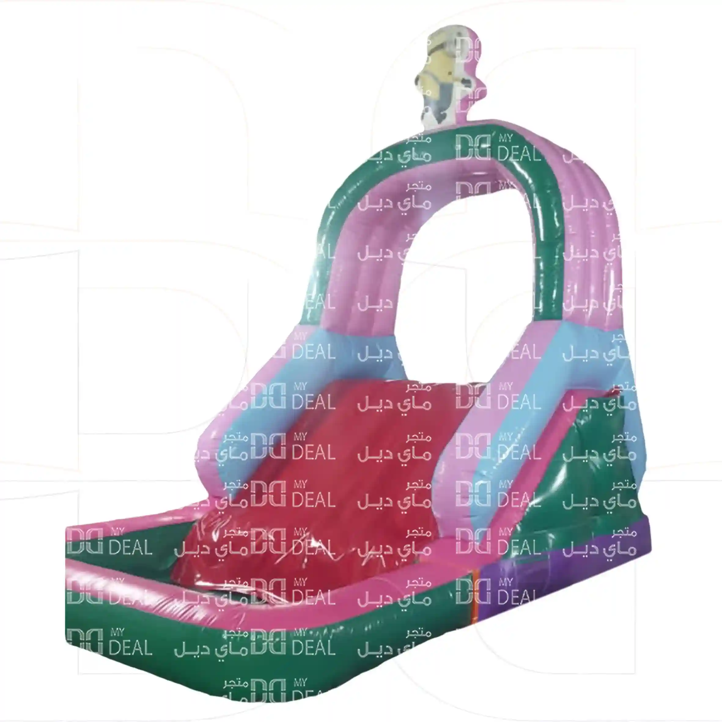 زحليقة مع سلمين وحوض مائي ودرج الطول ٥.٤٠ متر العرض ٣ متر الارتفاع ٣ م