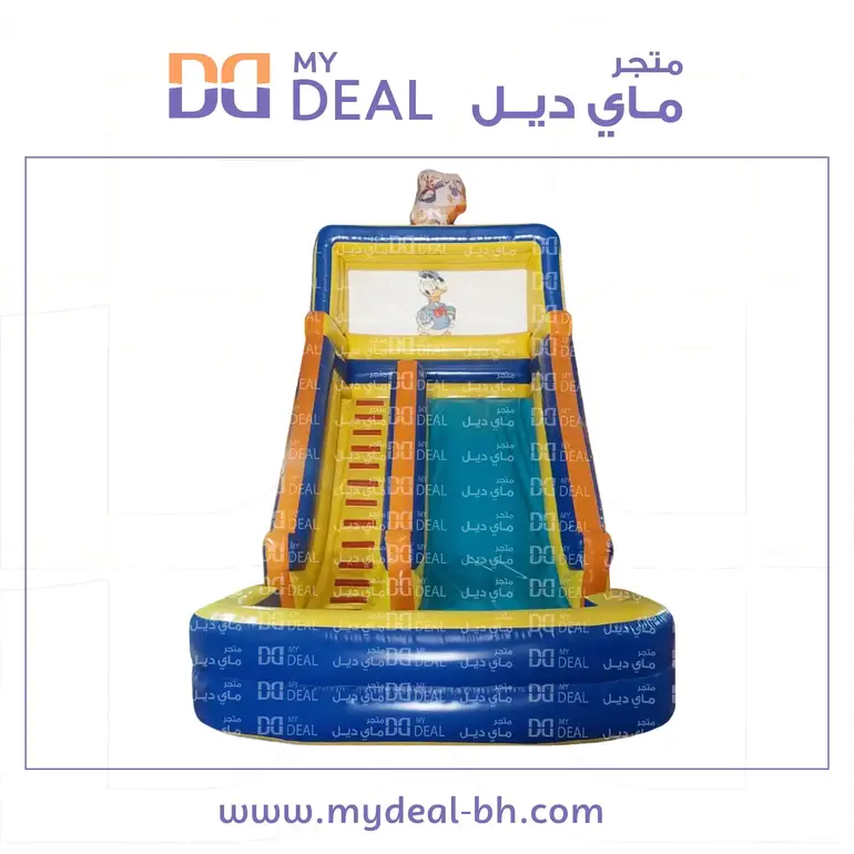 زحليقة مائية مع سلم وحوض دبل ومظلة علوية طول ٧ متر عرض ٤ متر ارتفاع ٧