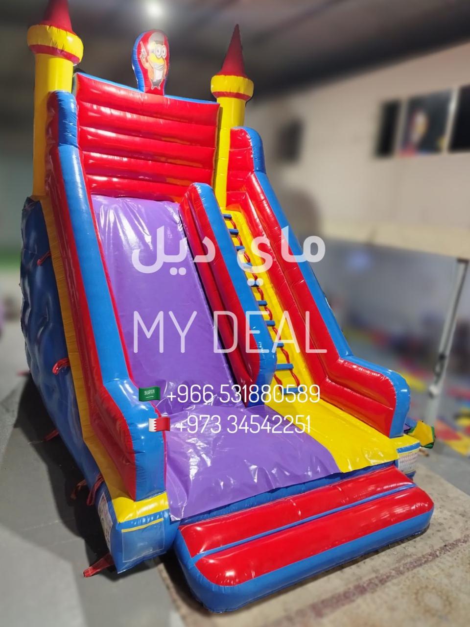 زحليقه مع درج كبير طول ٦ عرض ٤ ارتفاع ٦