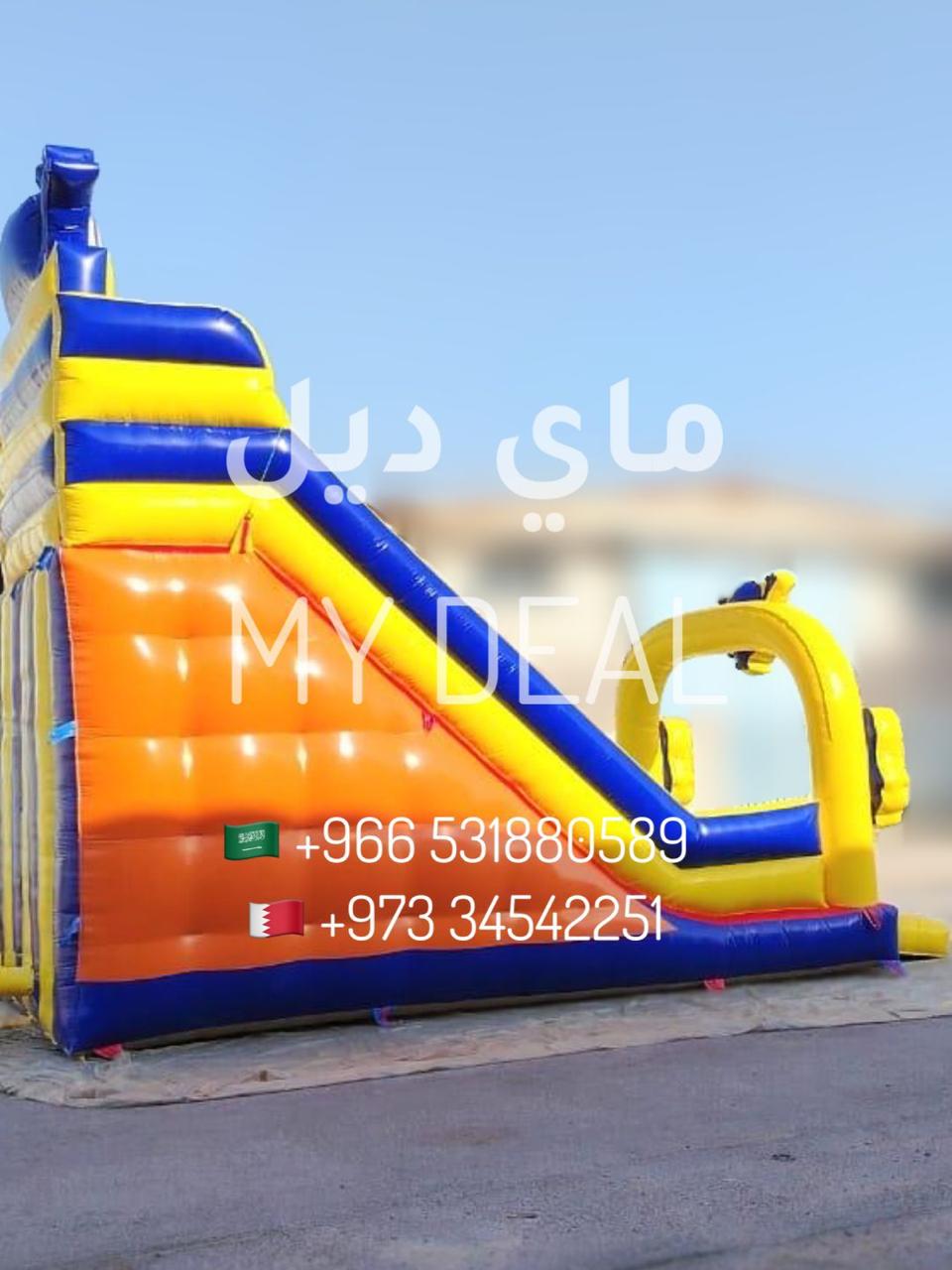 تاجير زحلاقية هوائية مع شخصية مينيونز مع درج 8* 4.50 *7 متر