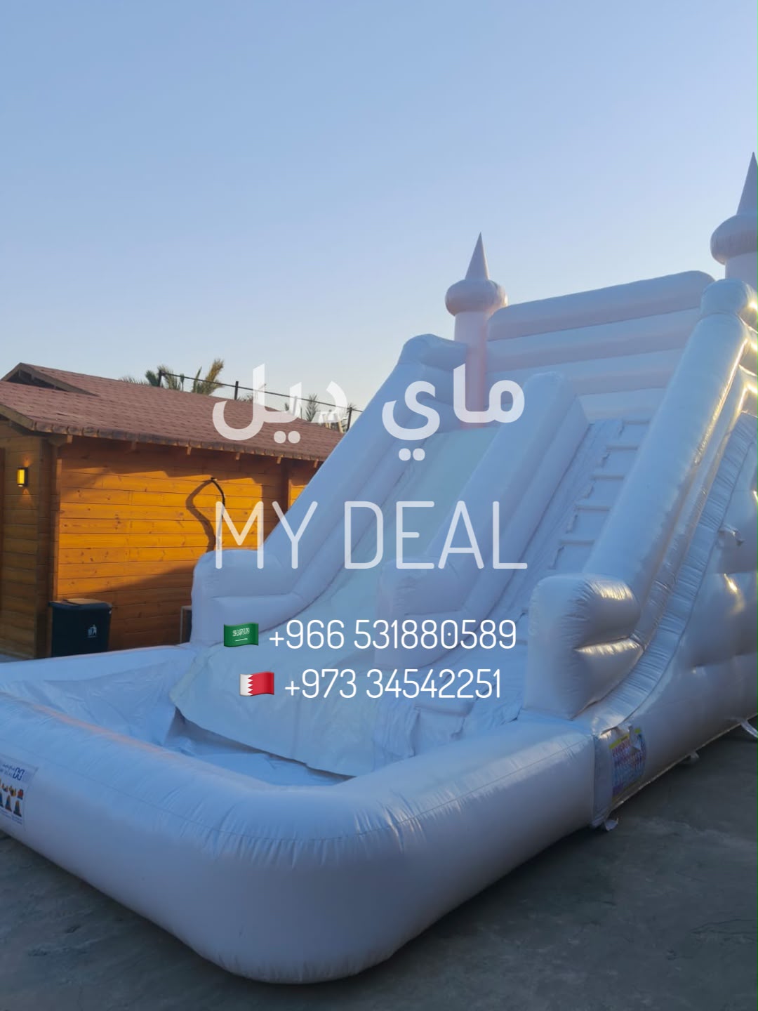 زحليقة مائية هوائية مع مسبح أبيض 6×4×5 متر – مثالية للحفلات والمهرجانات