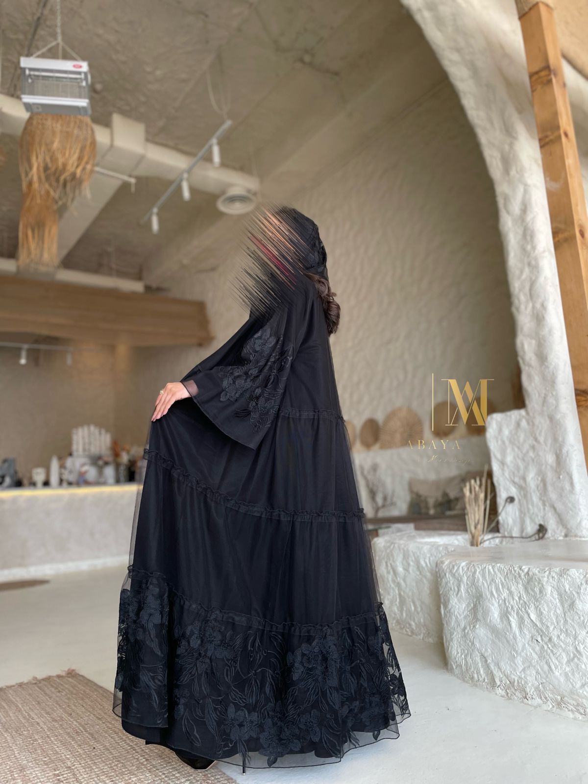 عبايه دانتيل
