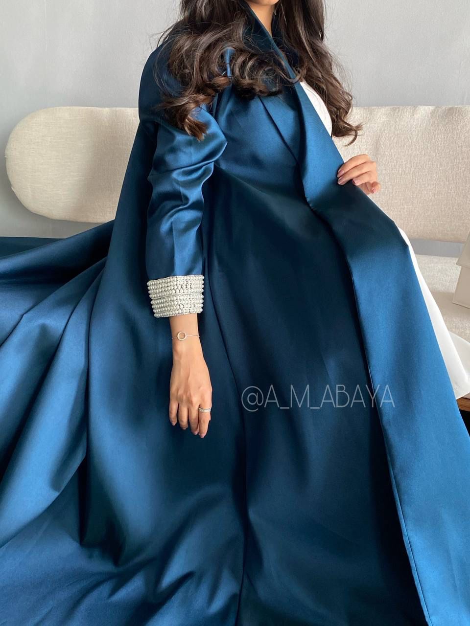عباية شك