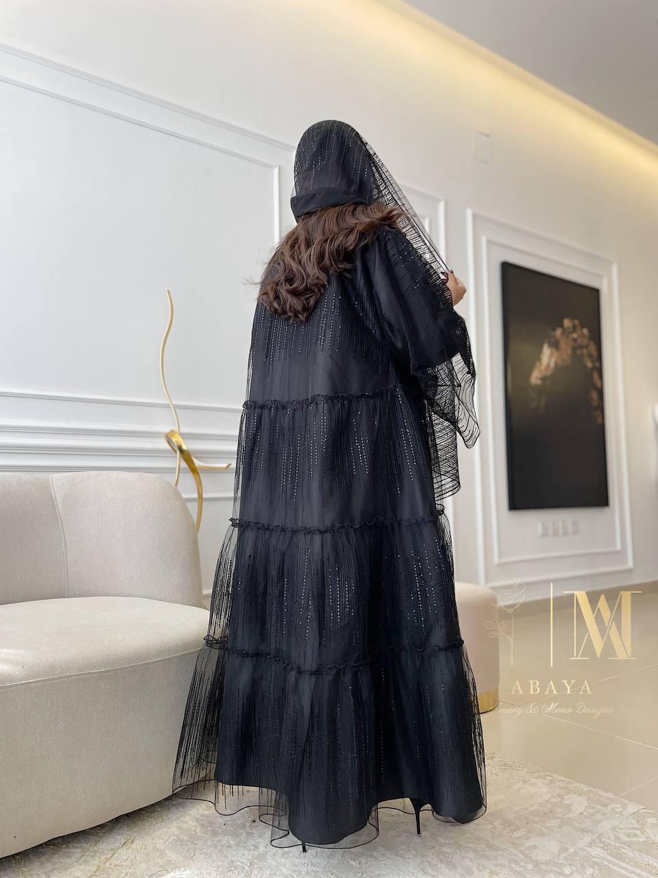 عبايه سوداء
