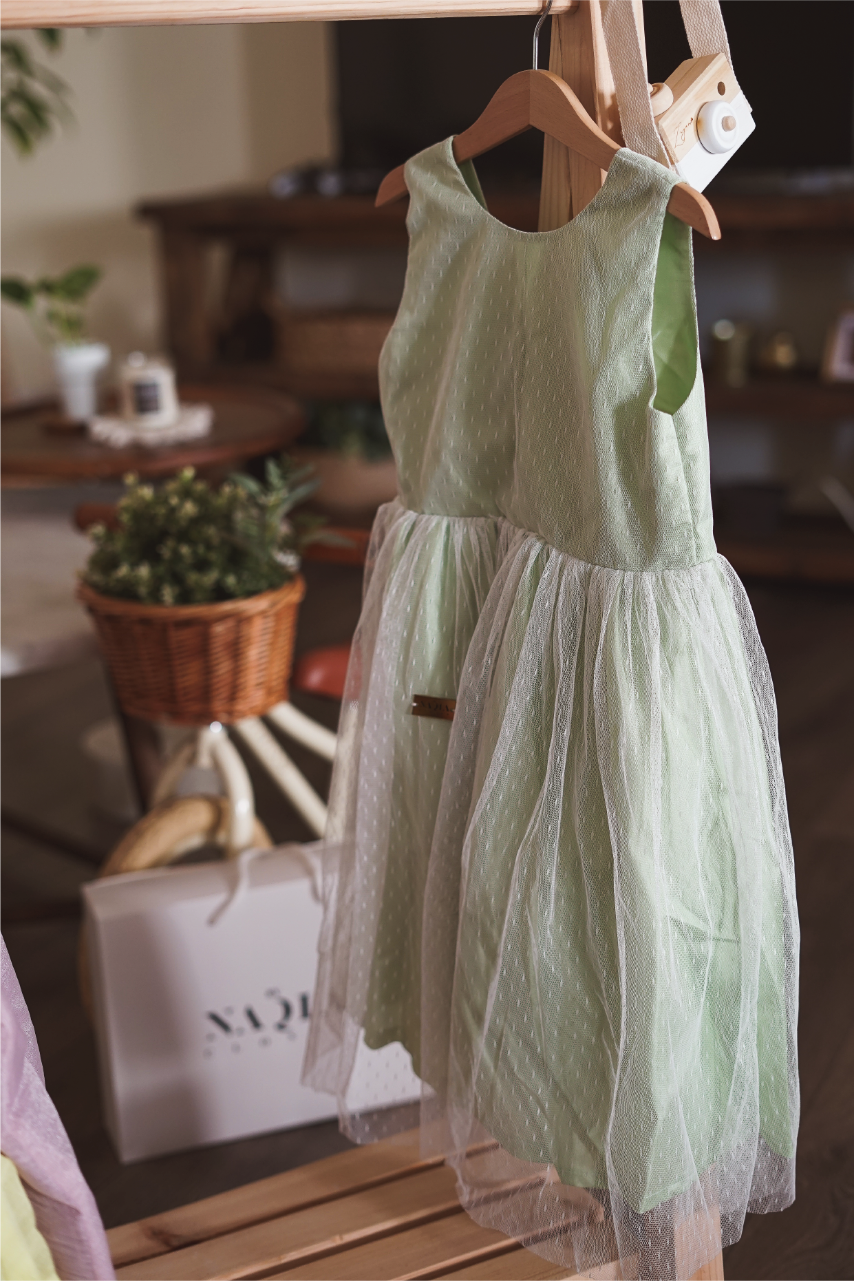 summer green dress for girls simple and beautiful