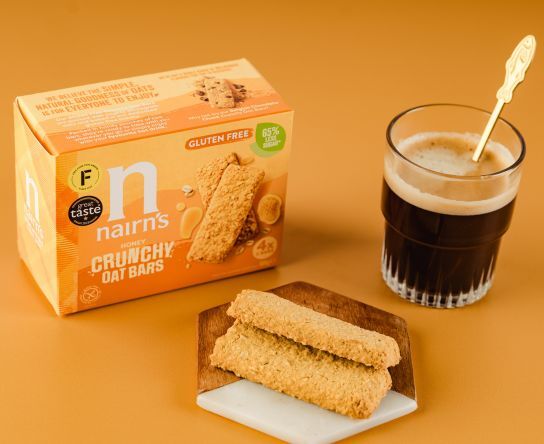  Nairn's E Honey Crunchy Oat Bar 40g