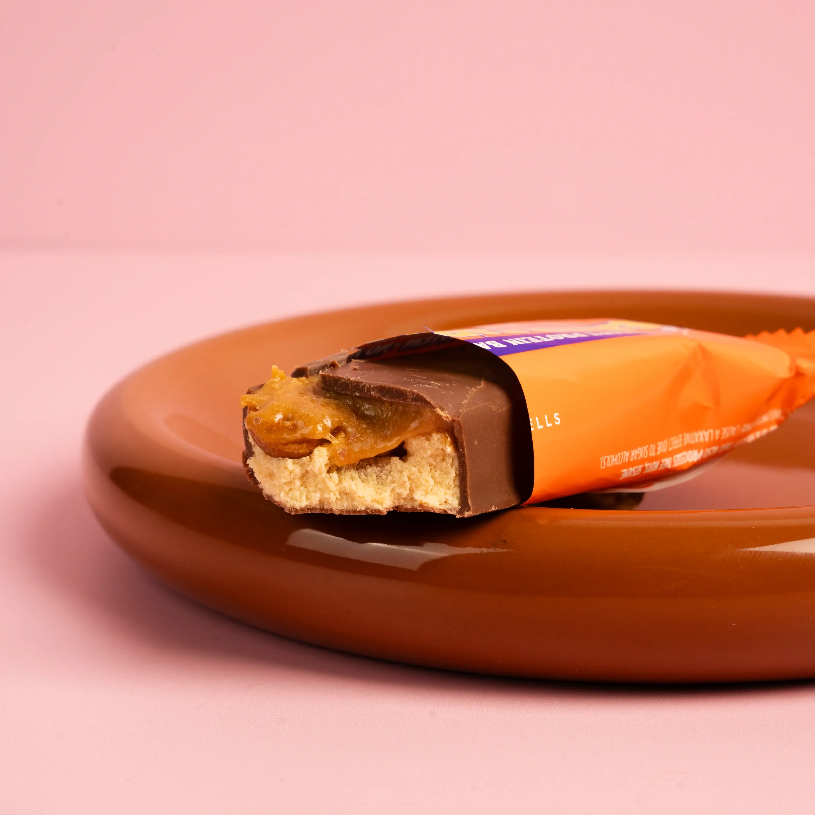 Barebells Soft Protein Bar Salted Peanut Caramel 55g - No Added Sugar