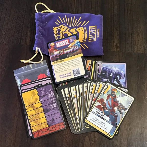 Infinity Gauntlet: A Love Letter Game