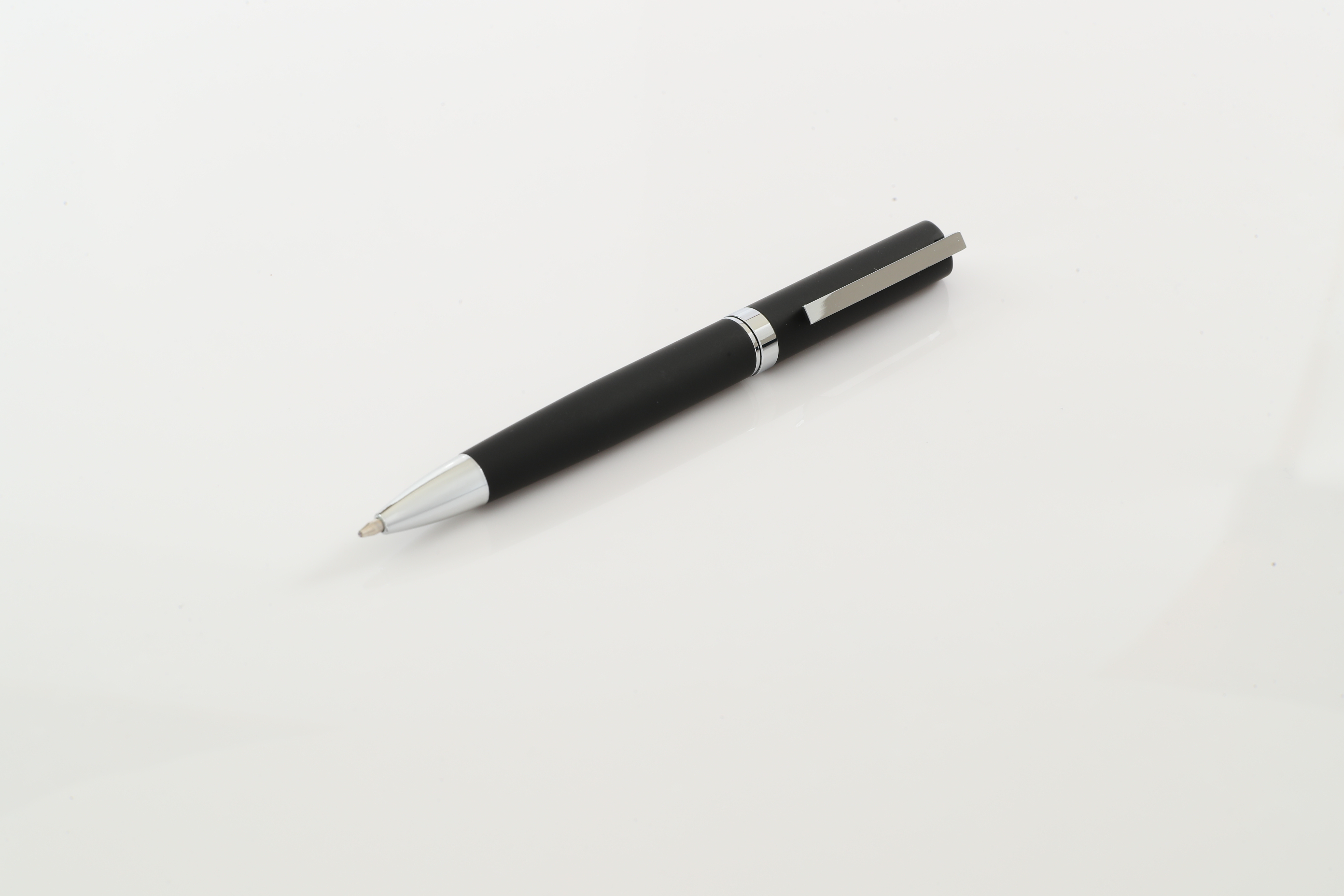 metal pen