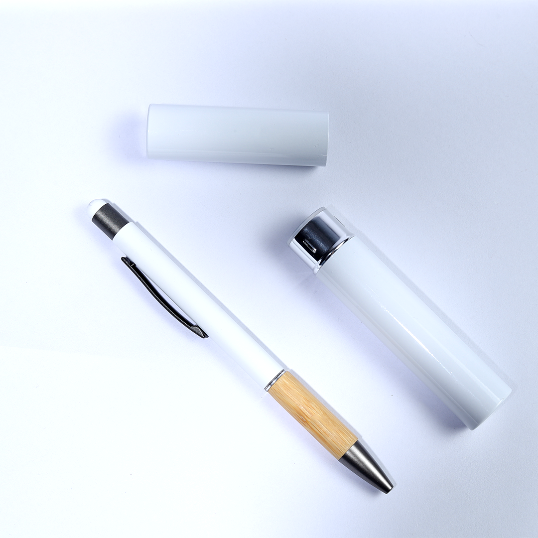 Cylindrical Pen Case
