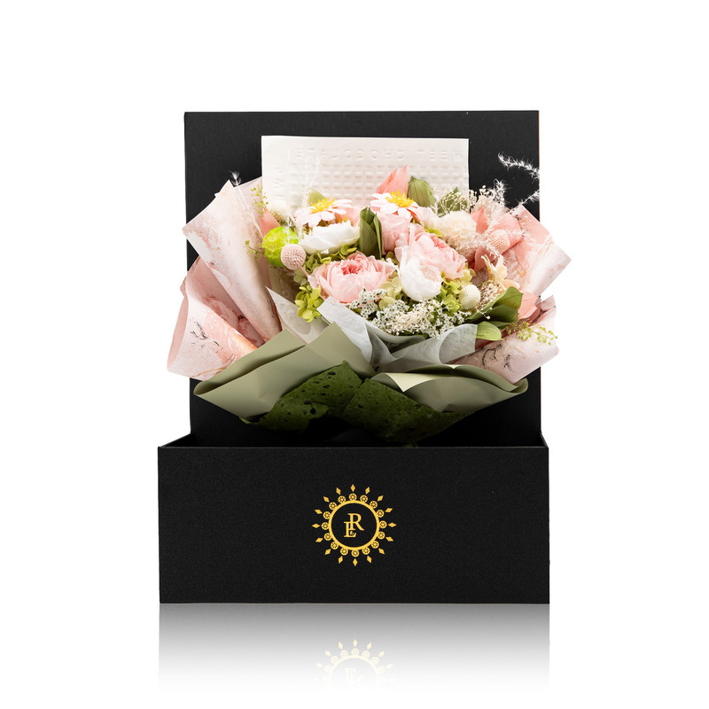  Rose & Life Blushing Garden Bouquet Large 