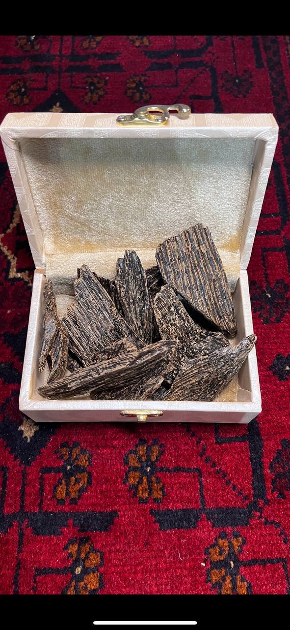 عود كلمنتان طبيعي محسن بوزن 125 جرام ذو فوحان كثيف وثبات عالي